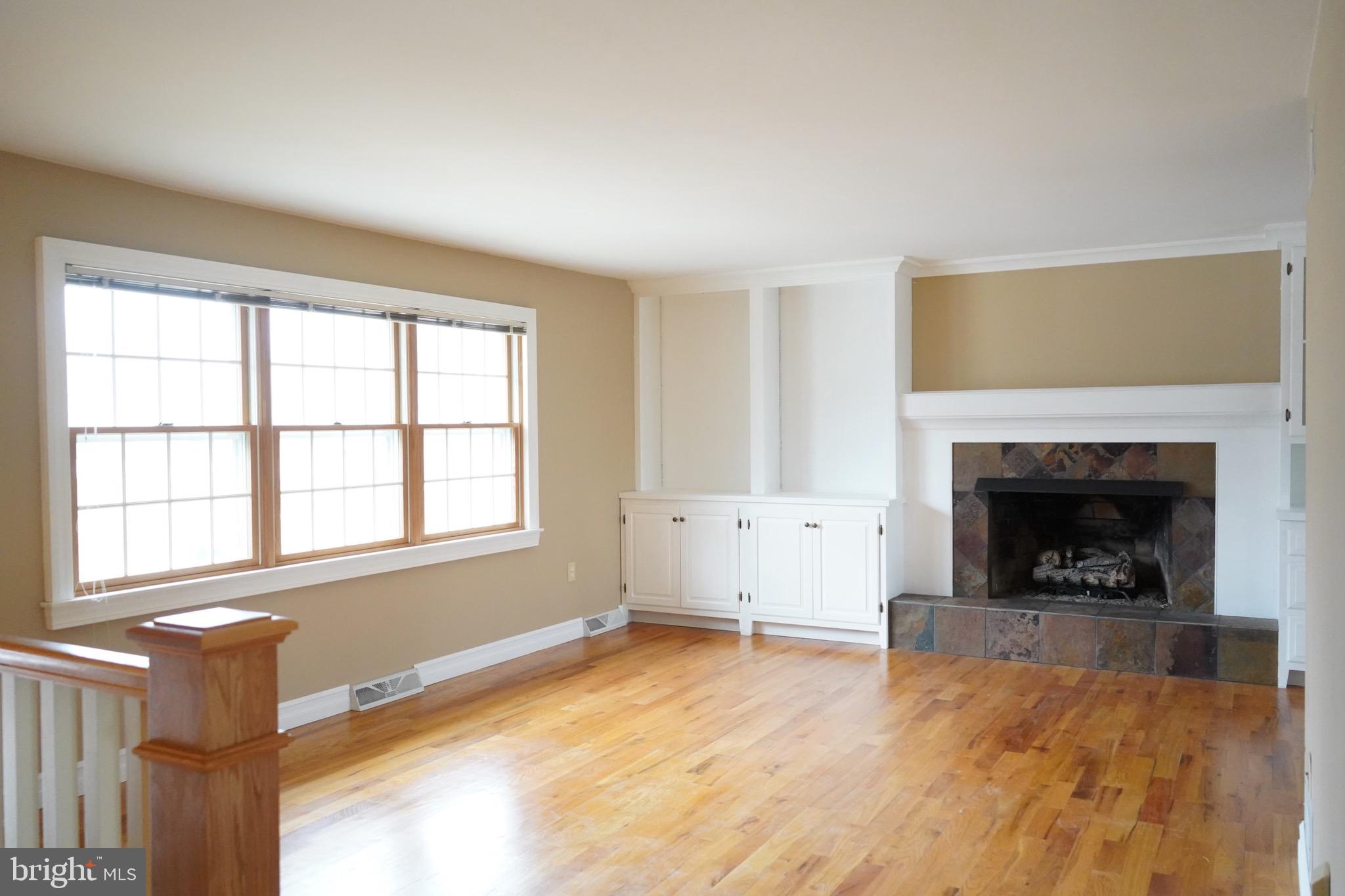 INDIAN CREEK - Residential