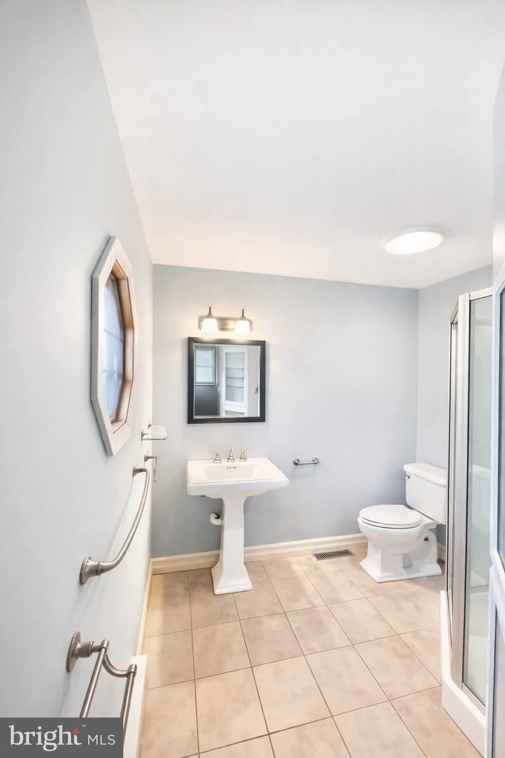 INDIAN CREEK - Residential