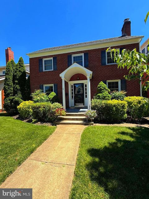 Homes For Sale - 506 Magnolia Avenue<br/> FREDERICK, MD 21701
