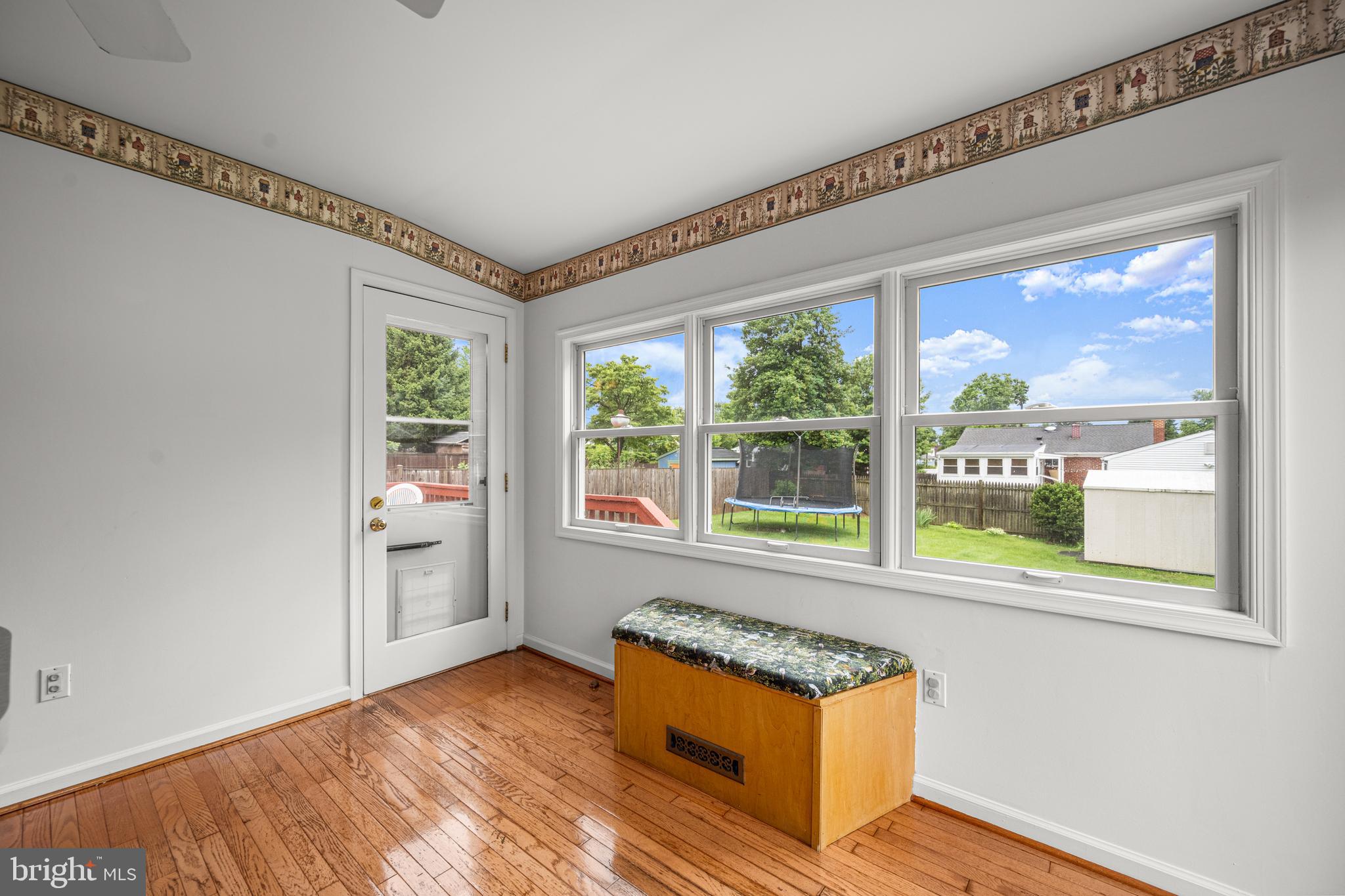 WHEATON WOODS - Residential