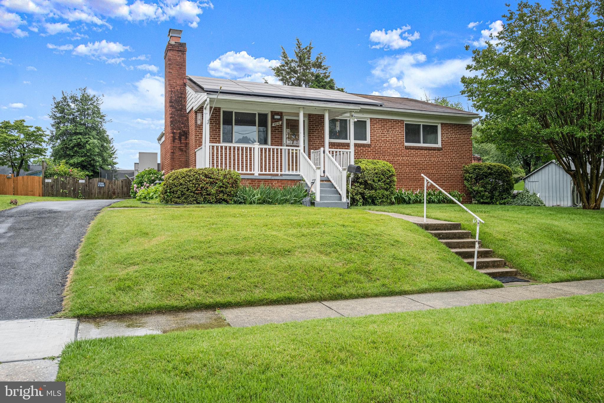 WHEATON WOODS - Residential