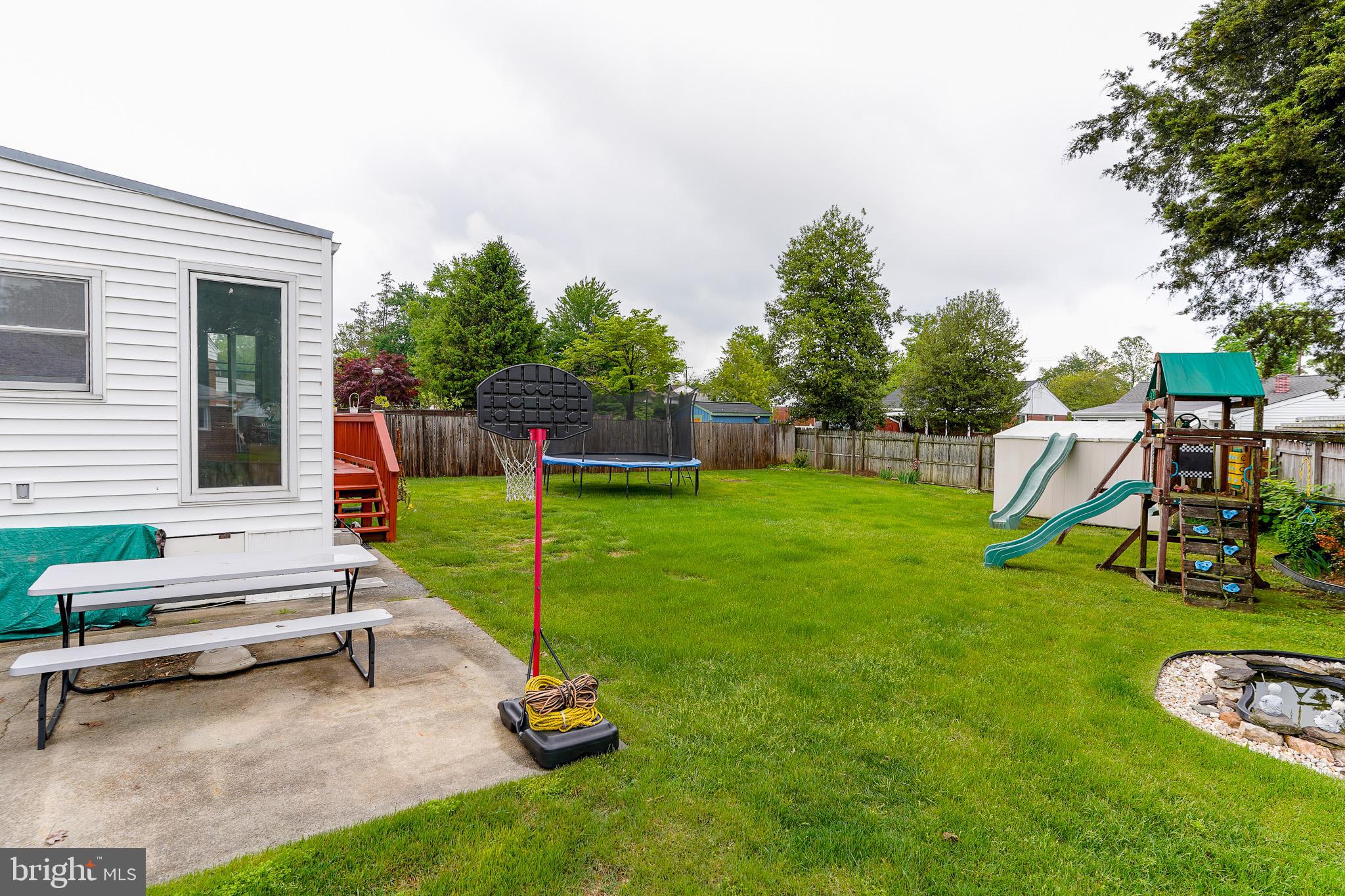 WHEATON WOODS - Residential