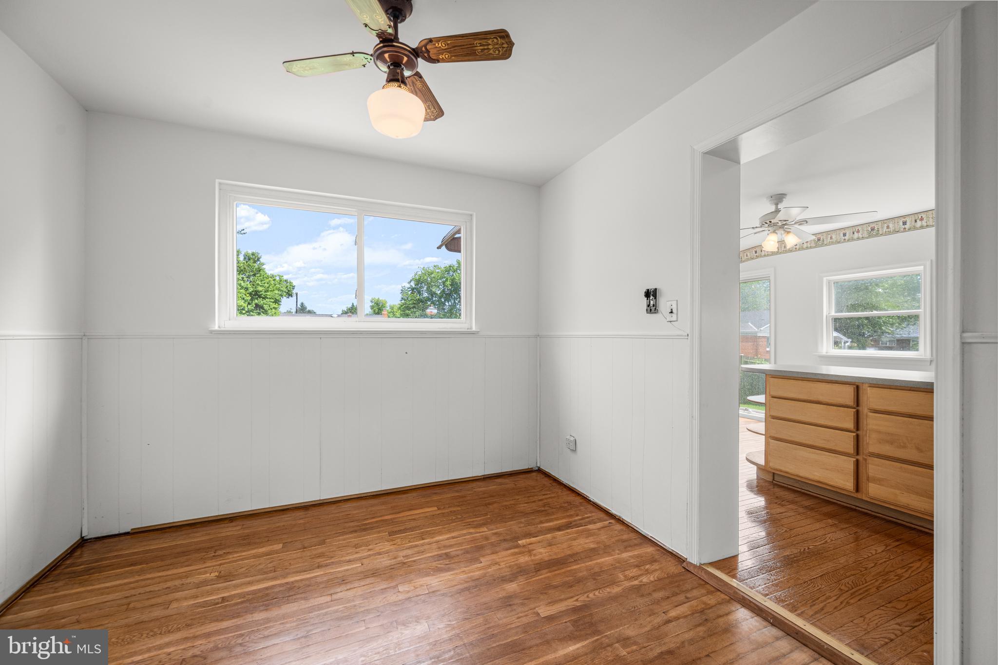 WHEATON WOODS - Residential