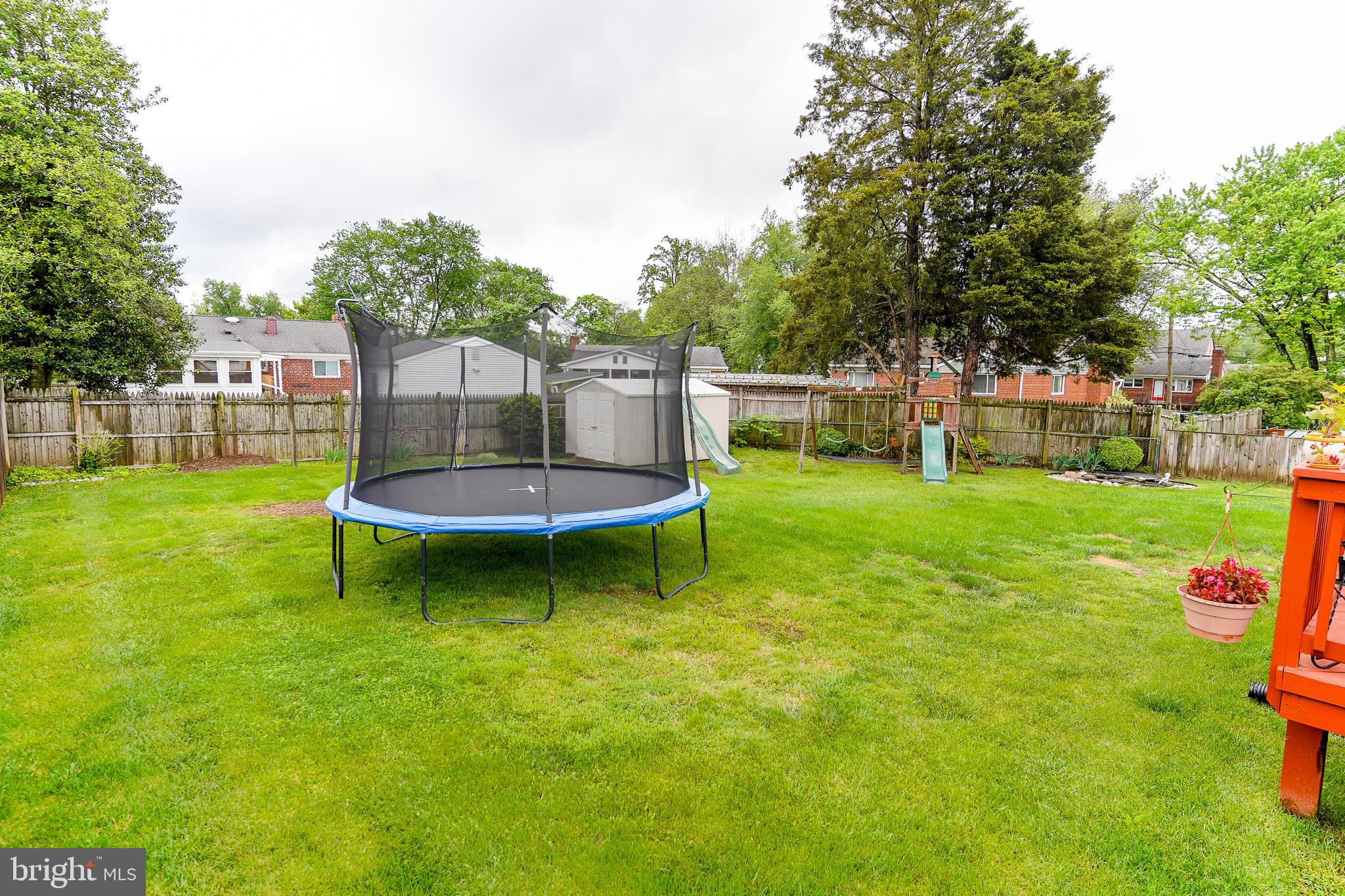 WHEATON WOODS - Residential