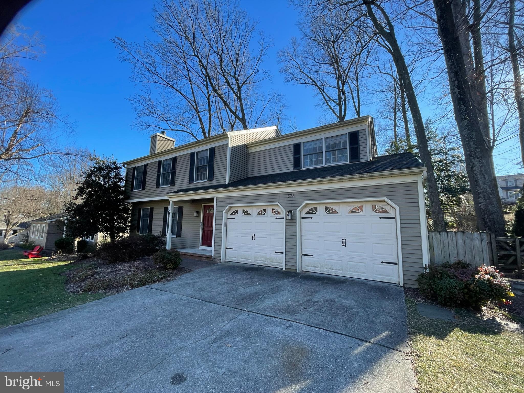 HOLLYBERRY WOODS - Residential