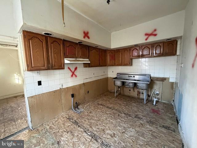 1435 W ROCKLAND STREET 37