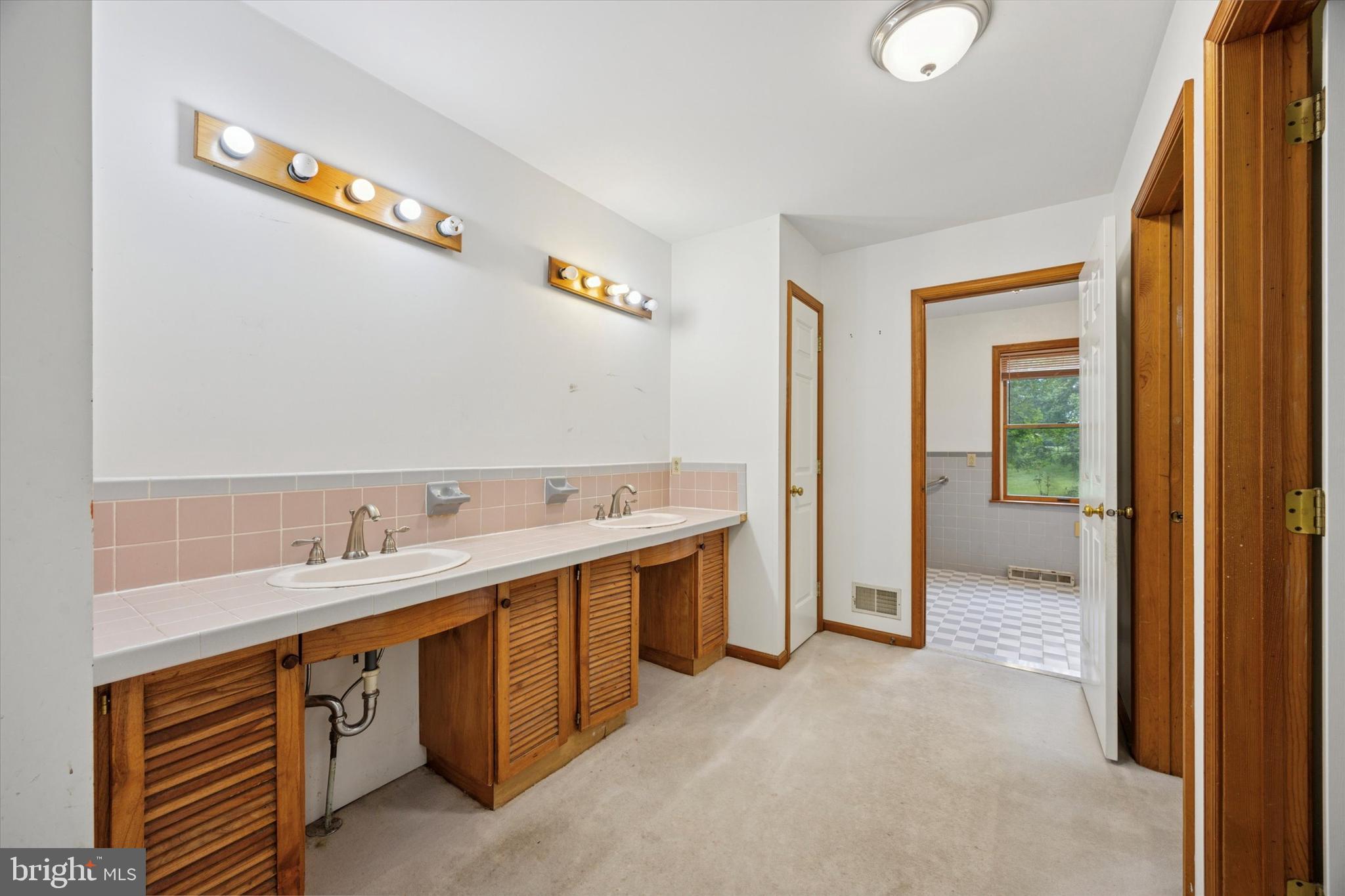 NEW HOPE - Residential