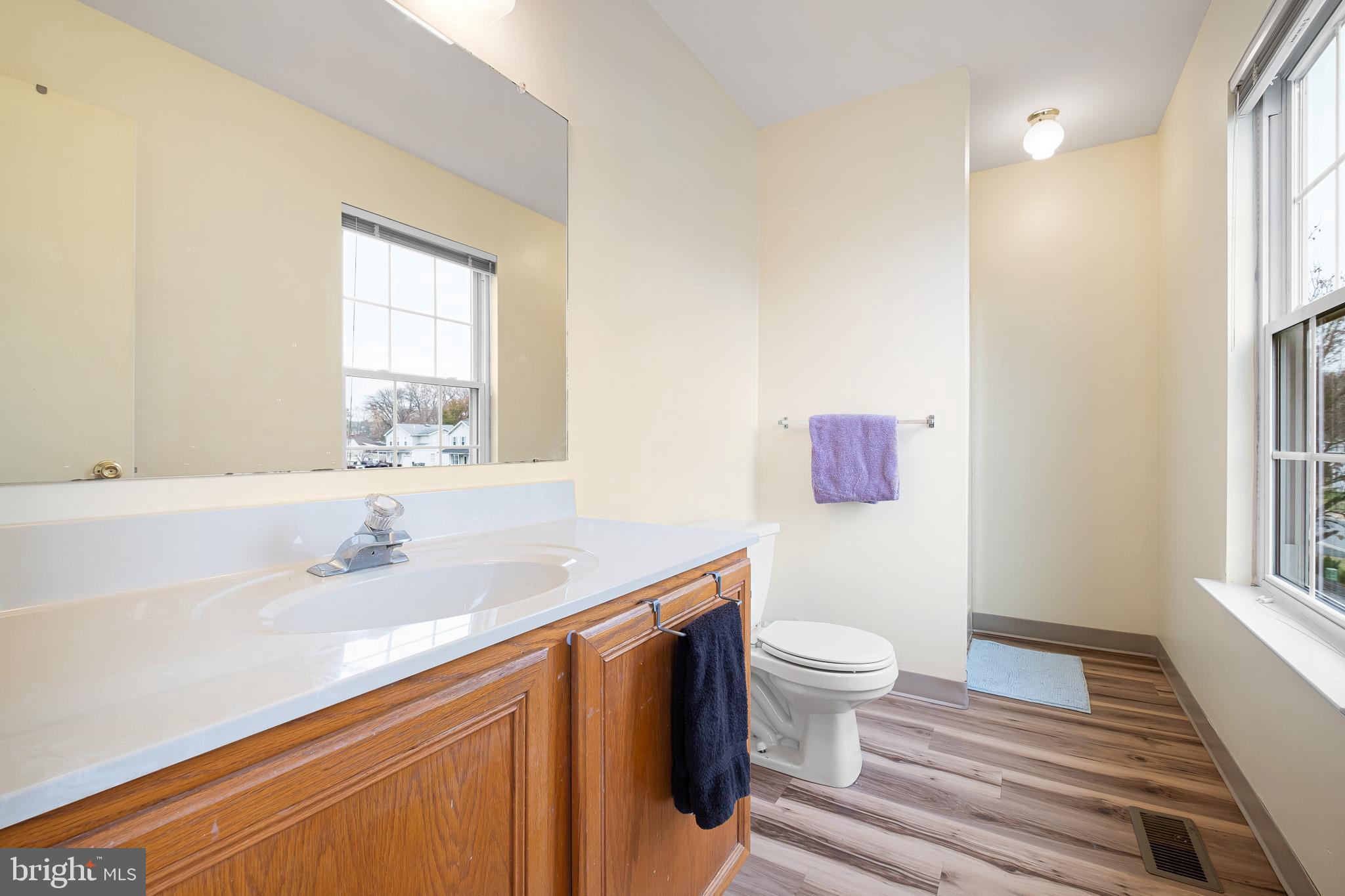 ENGLISH CREEK - Residential