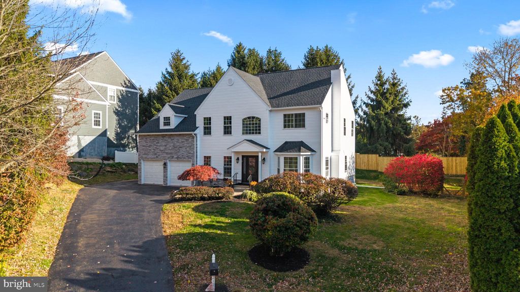 Photo of 1212 Lemonton Court, CONSHOHOCKEN, PA 19428 (MLS # PAMC2161170)