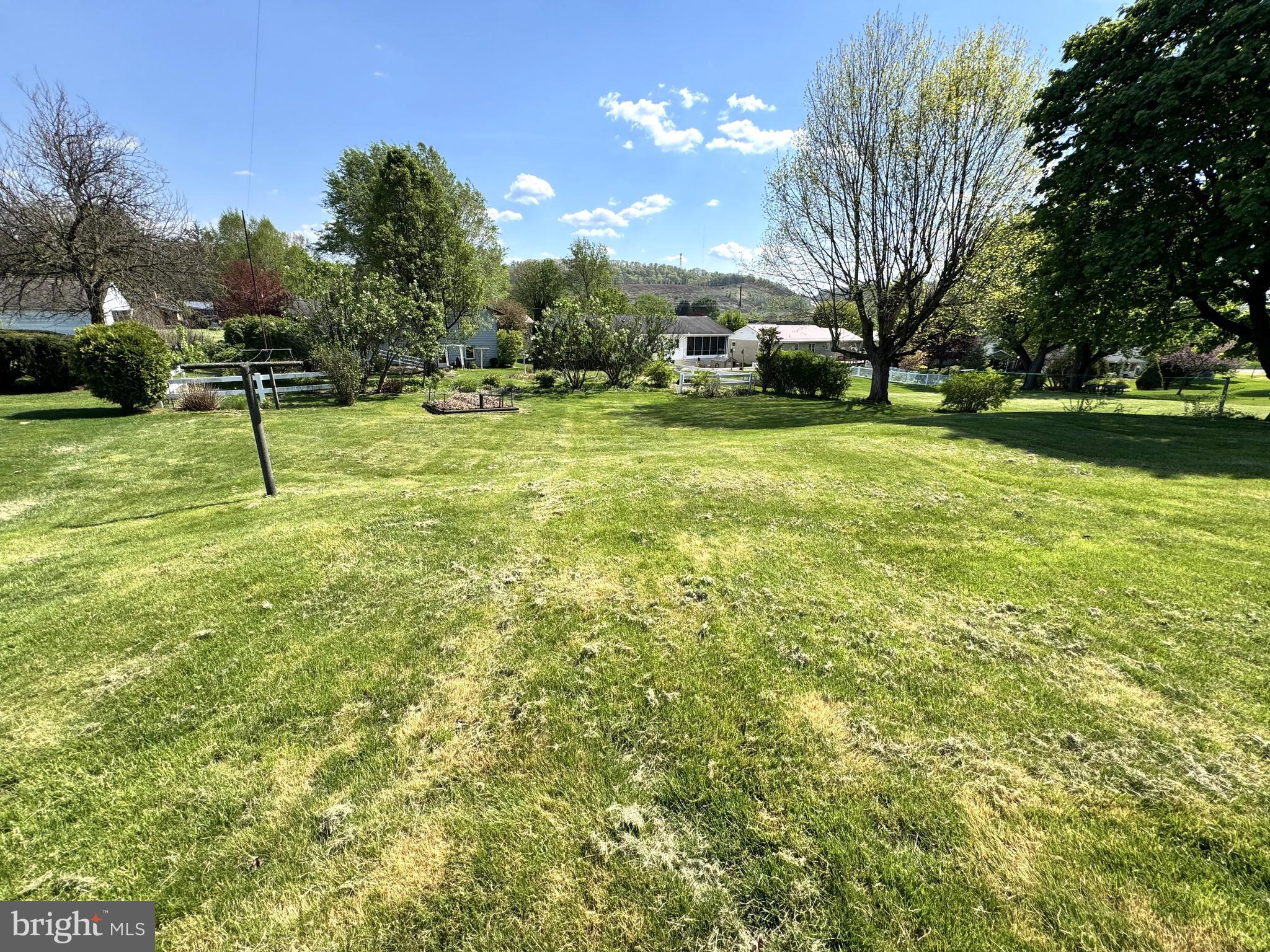 PLEASANT ACRES - Residential