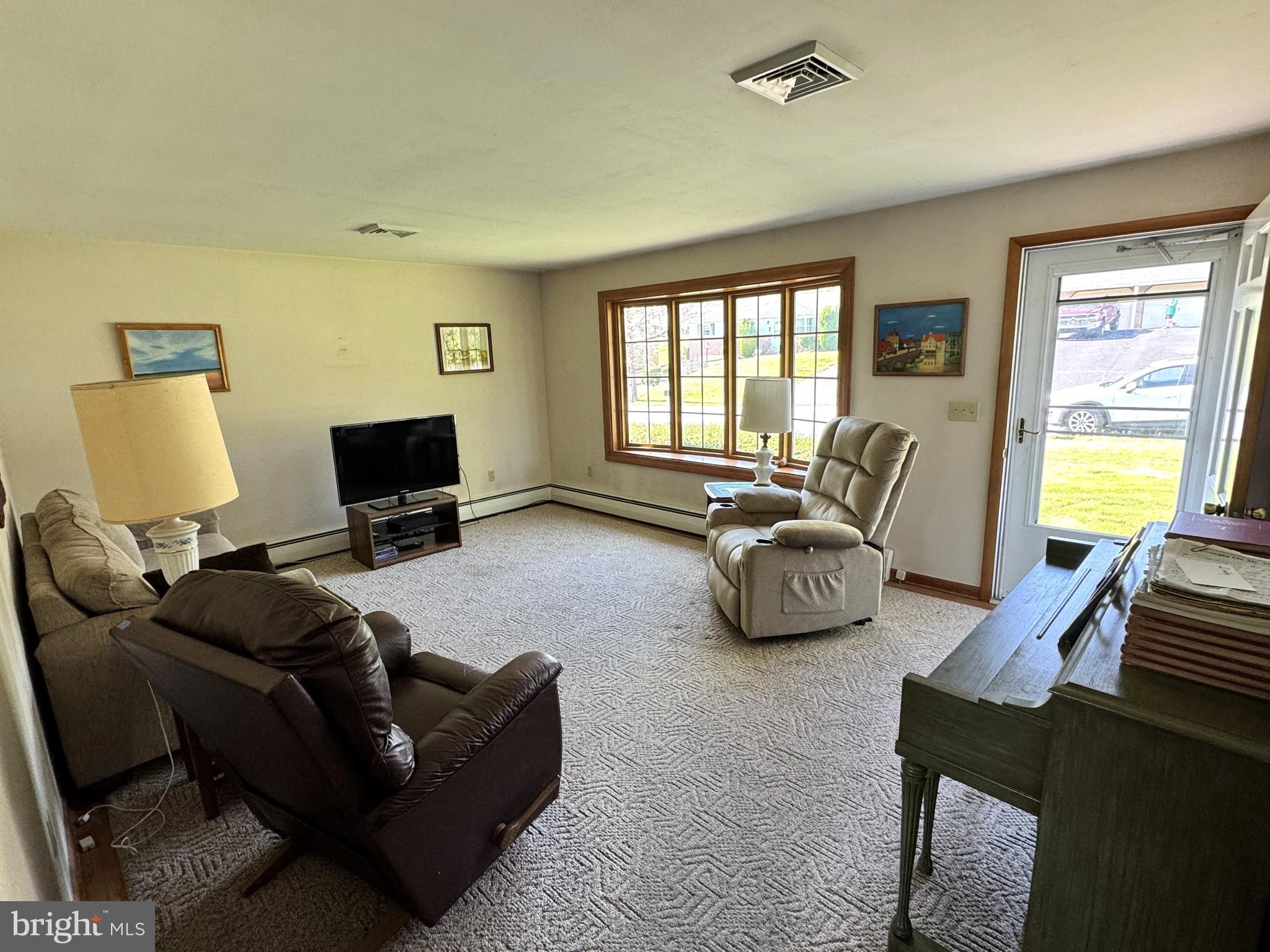 PLEASANT ACRES - Residential