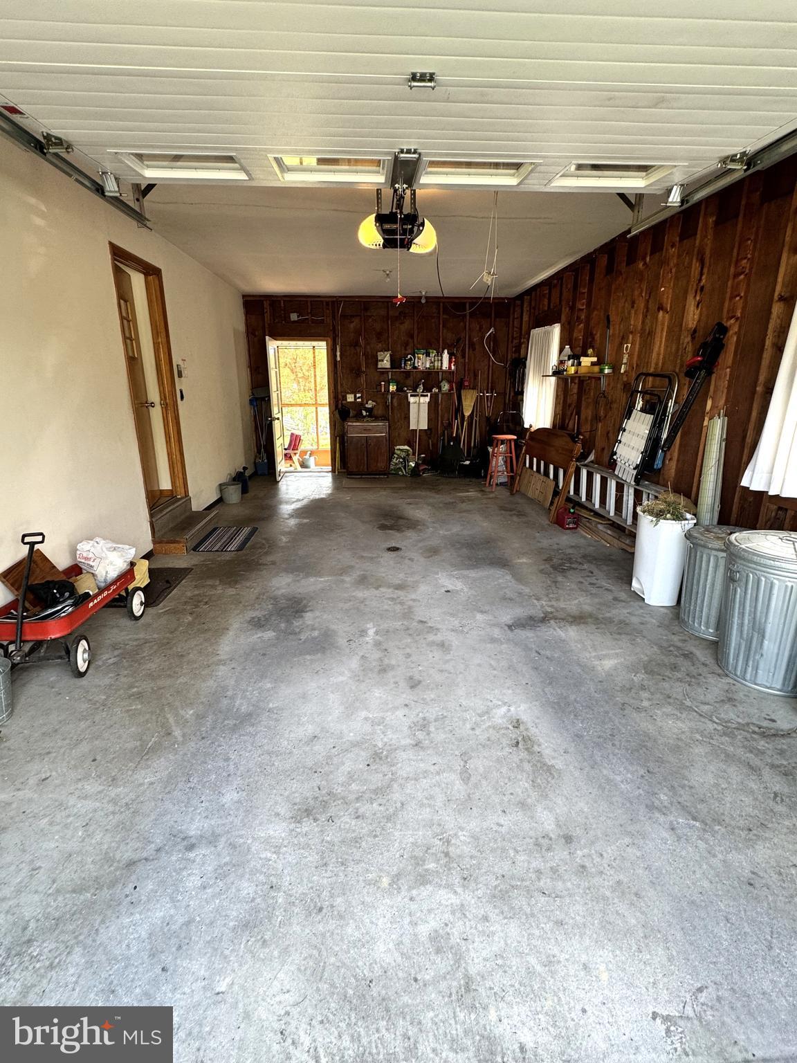 PLEASANT ACRES - Residential