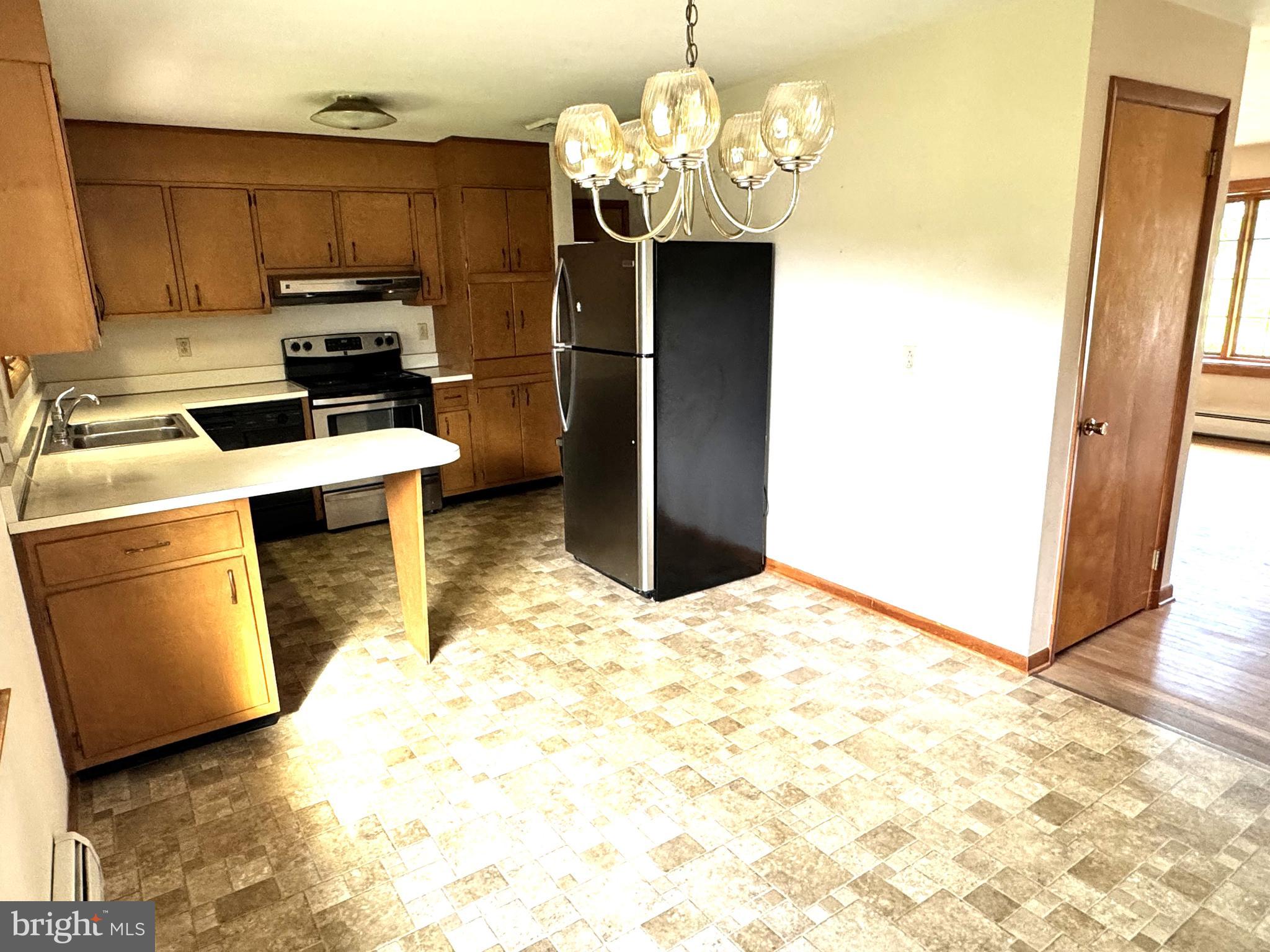 PLEASANT ACRES - Residential