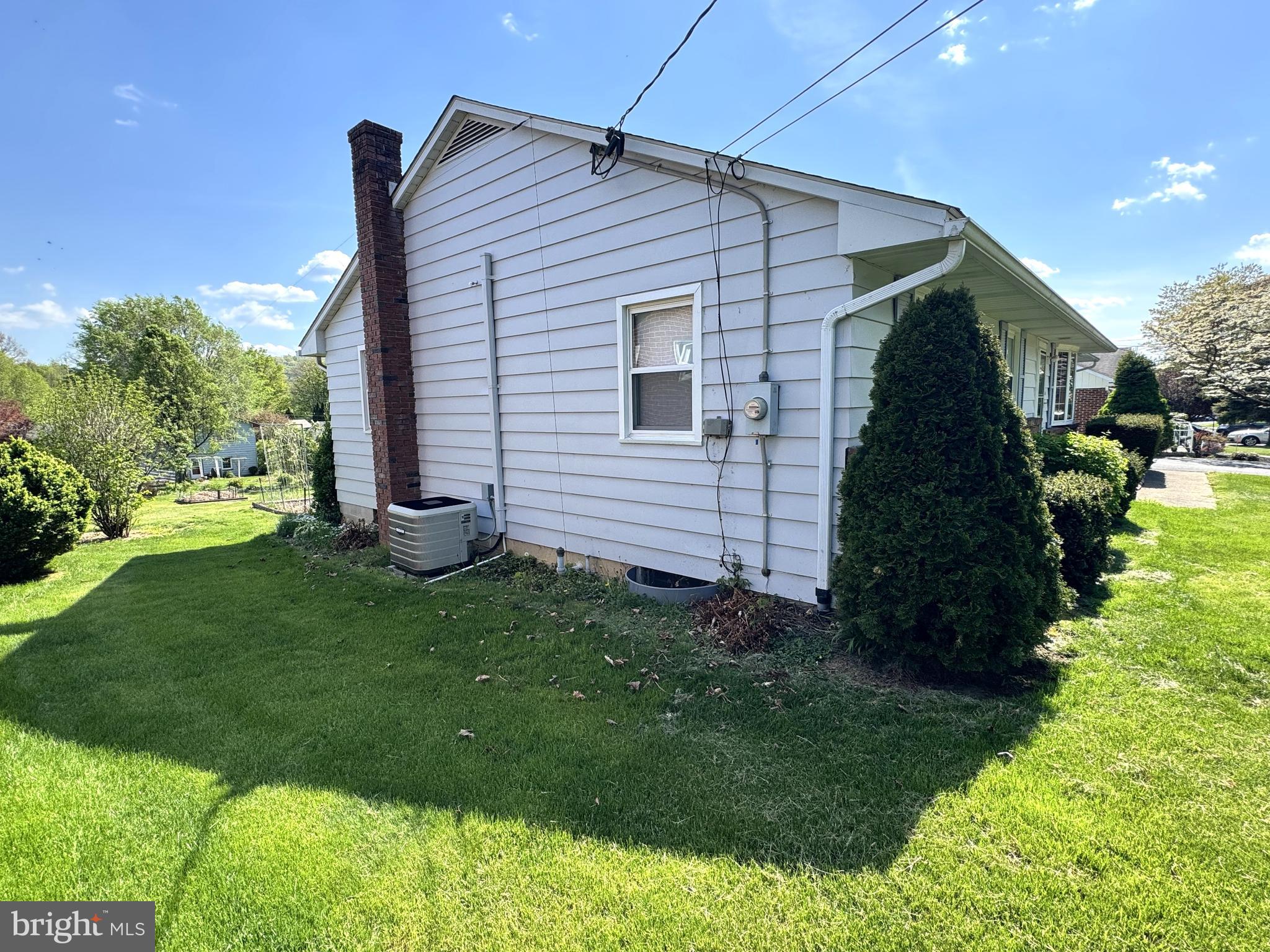 PLEASANT ACRES - Residential