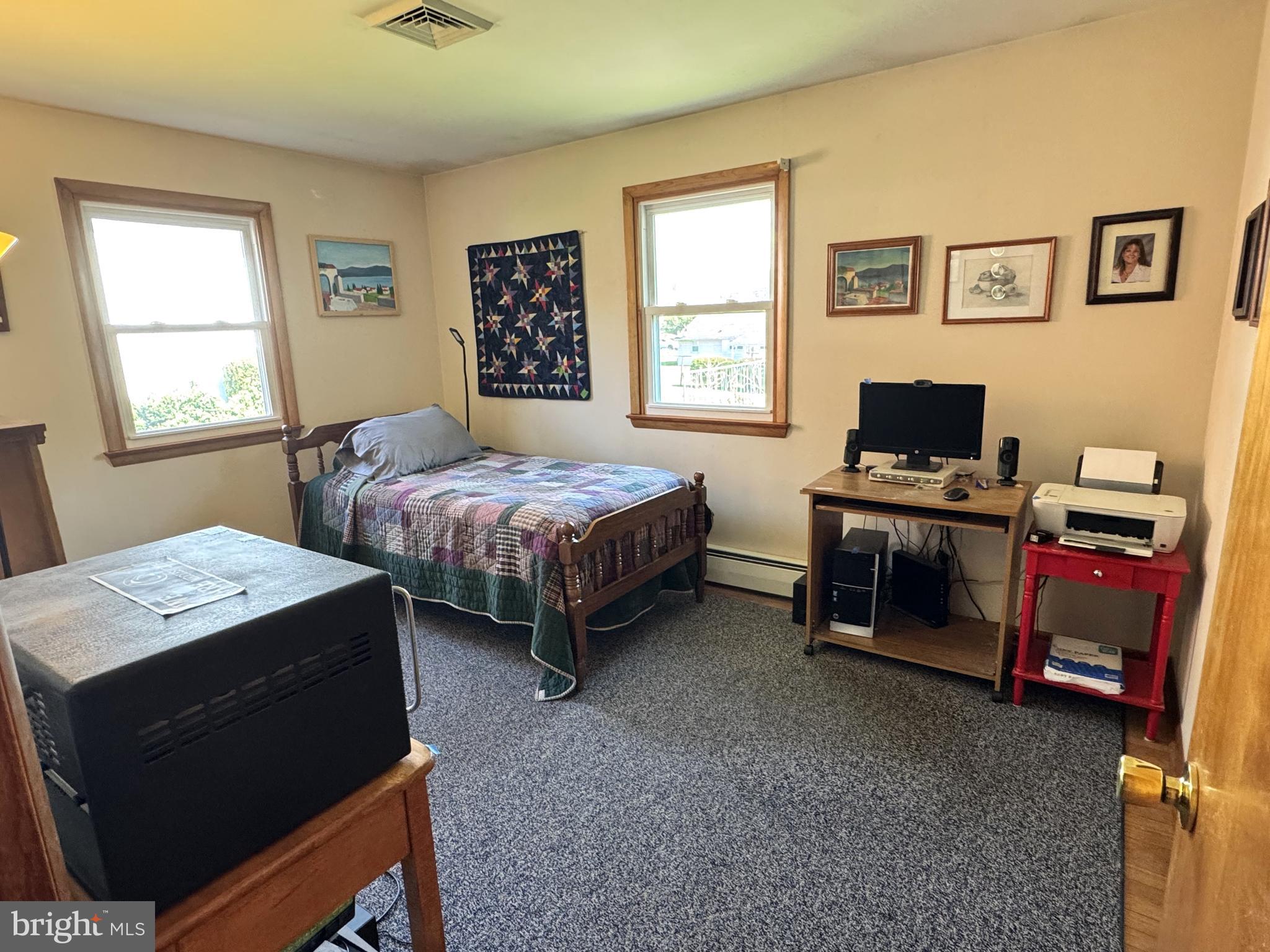 PLEASANT ACRES - Residential