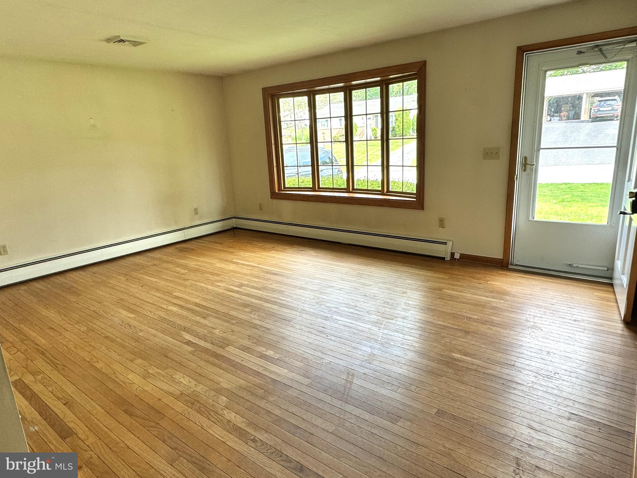 PLEASANT ACRES - Residential