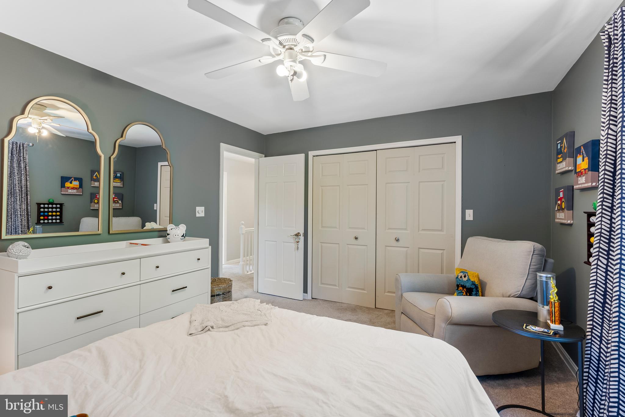 SUMMER HILL - Residential