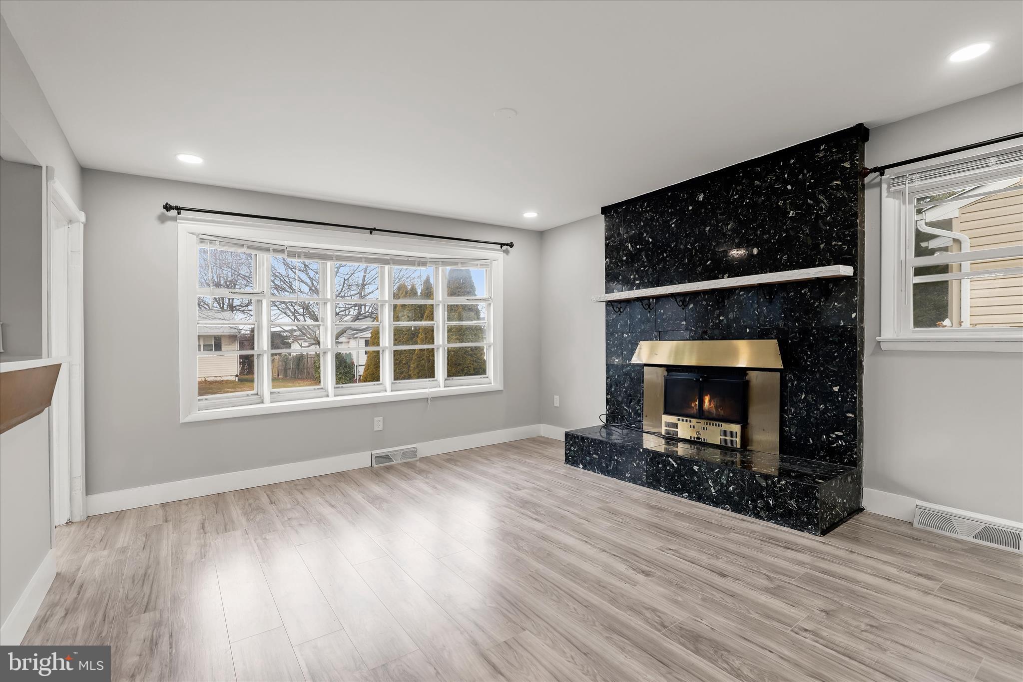 CATONSVILLE PINES - Residential