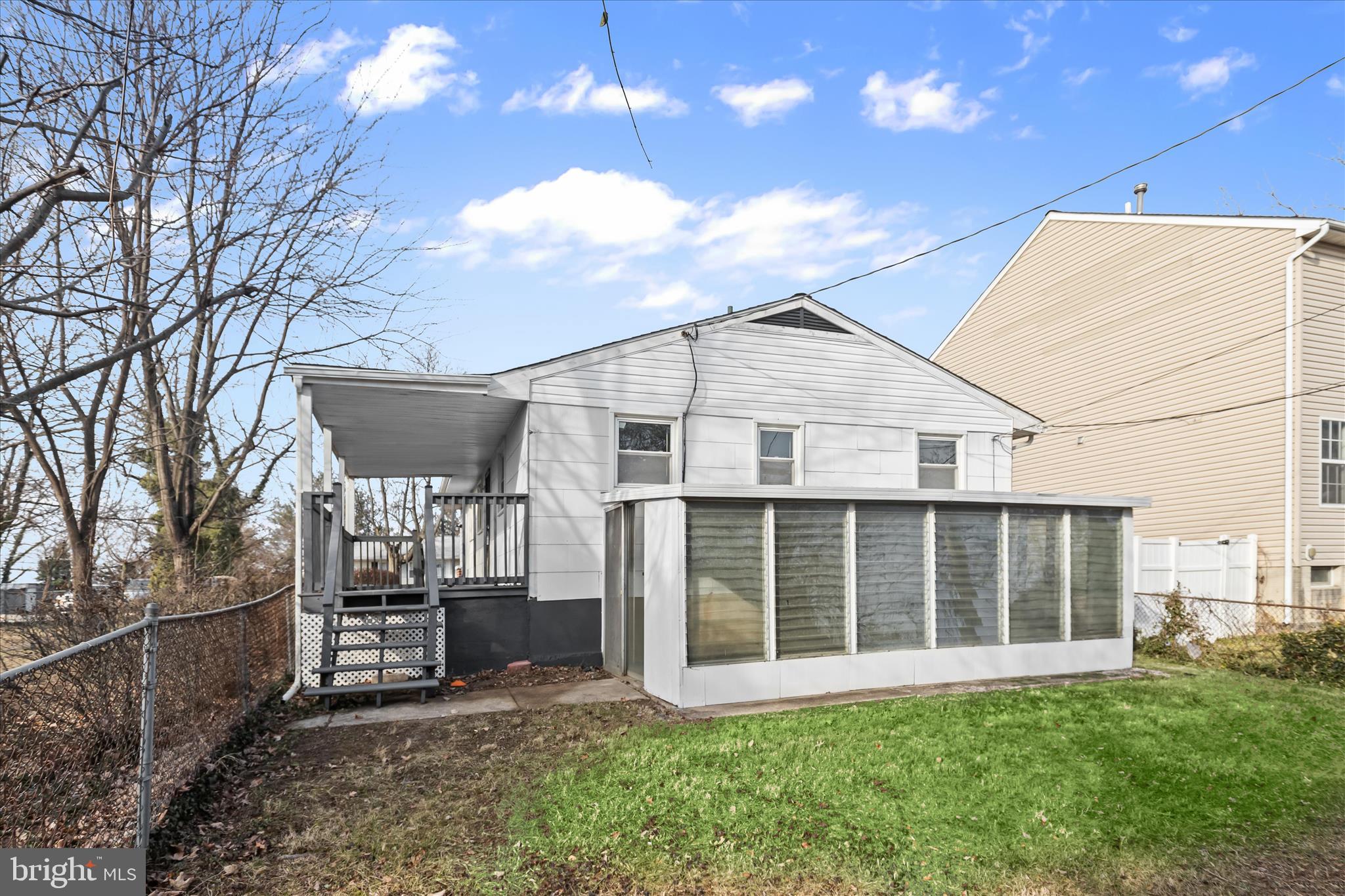 CATONSVILLE PINES - Residential