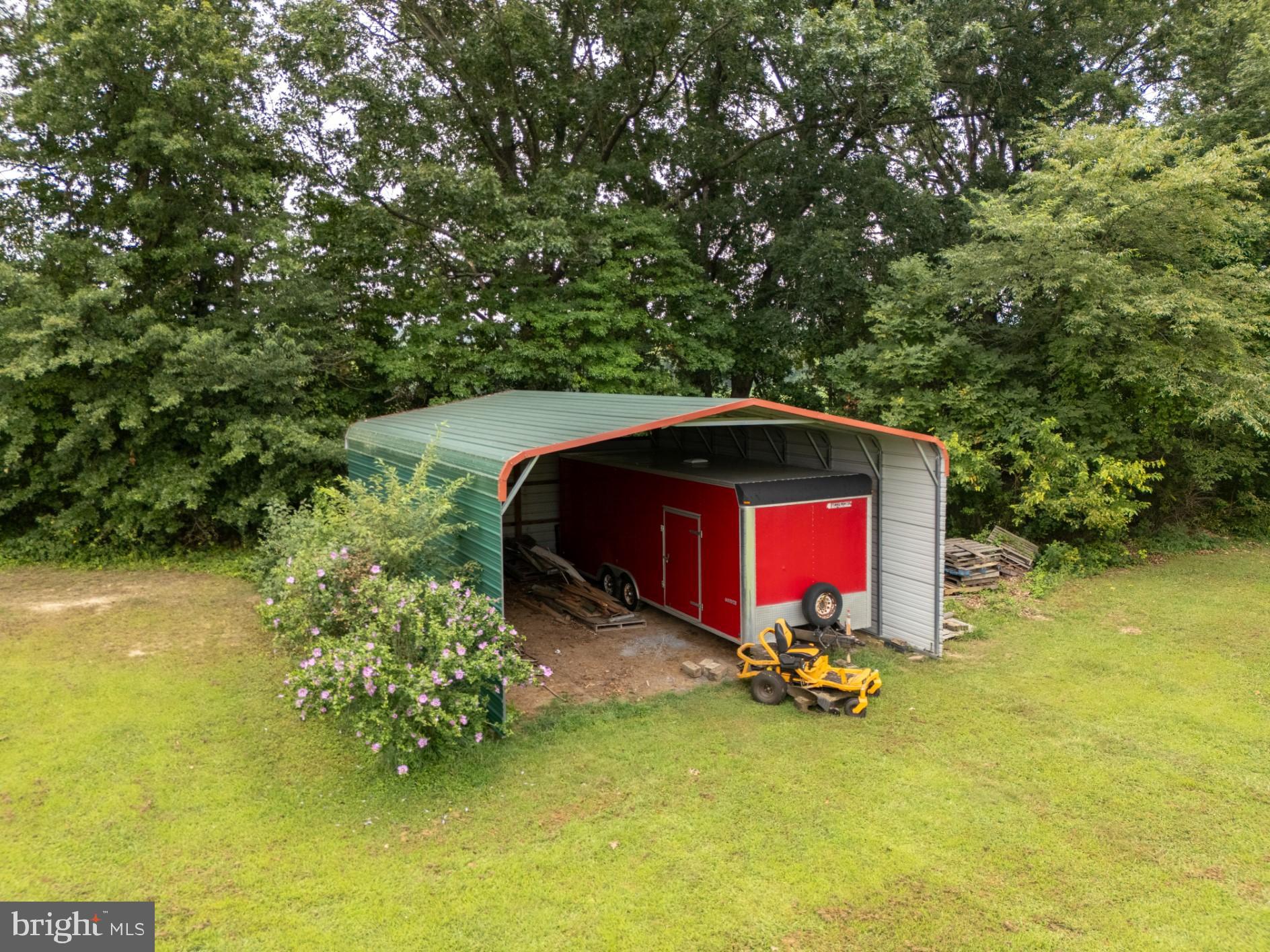 FAYETTEVILLE - Residential