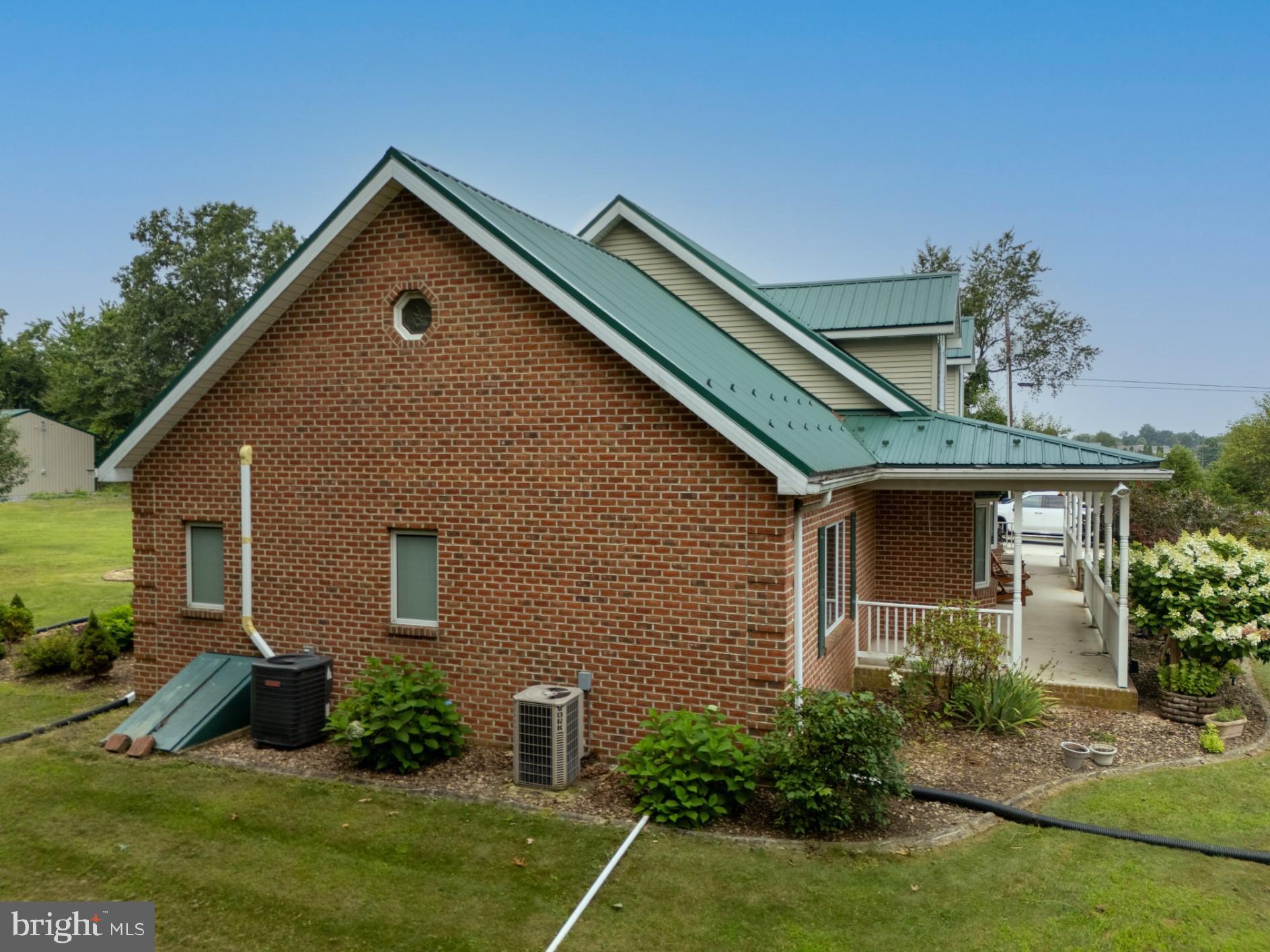 FAYETTEVILLE - Residential