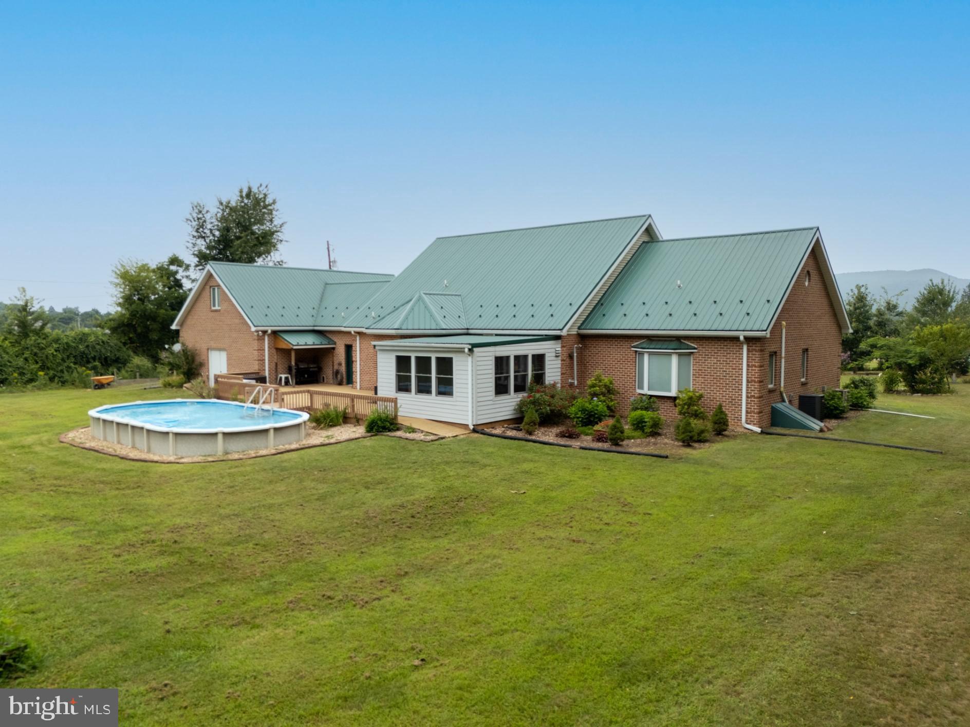 FAYETTEVILLE - Residential