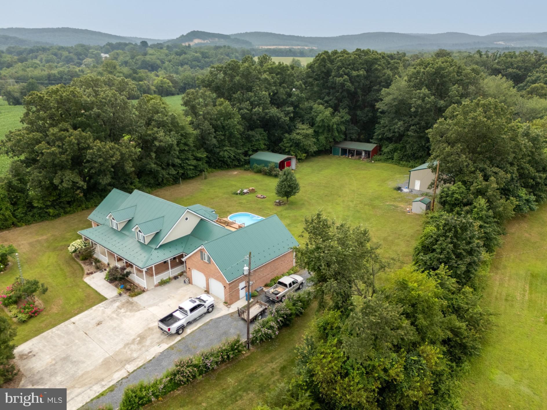 FAYETTEVILLE - Residential