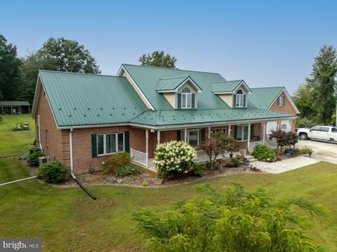 Homes For Sale - 6426 Lincoln Way<br/> FAYETTEVILLE, PA 17222