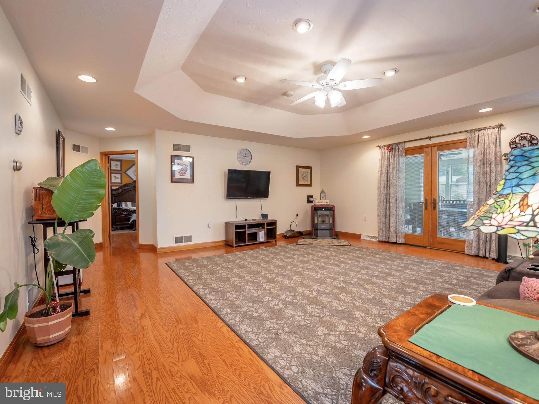 FAYETTEVILLE - Residential