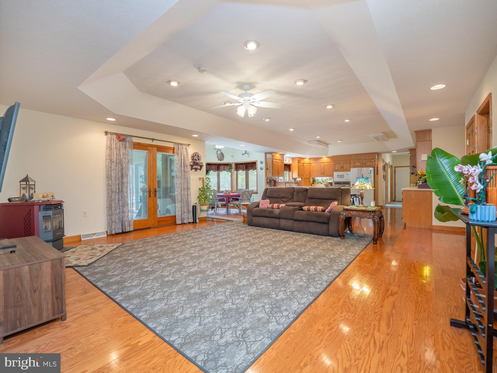 FAYETTEVILLE - Residential