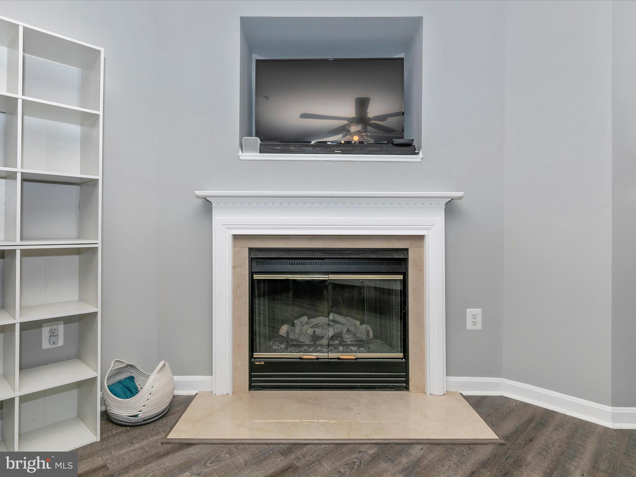 WHITTIER - Residential