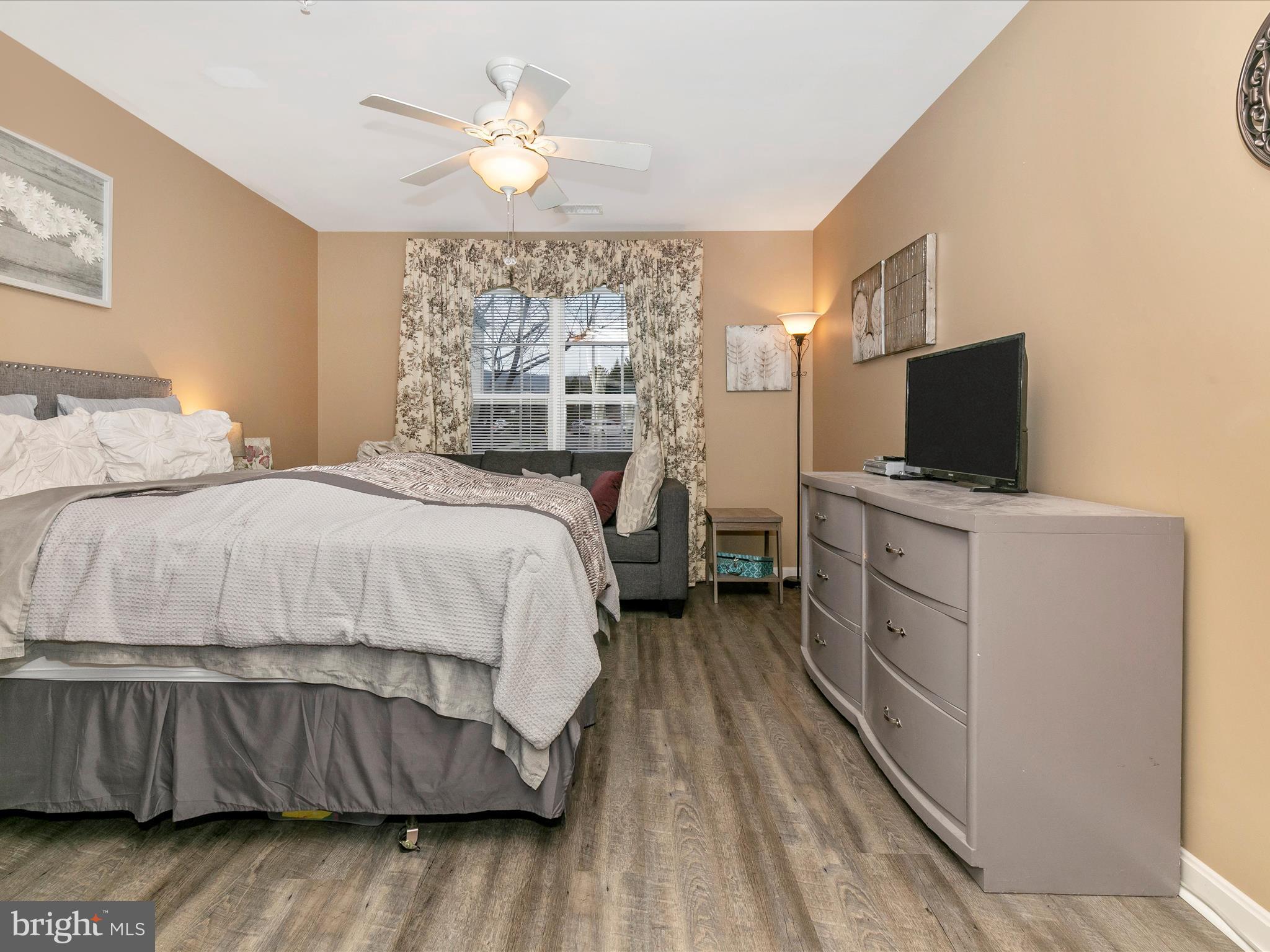 WHITTIER - Residential