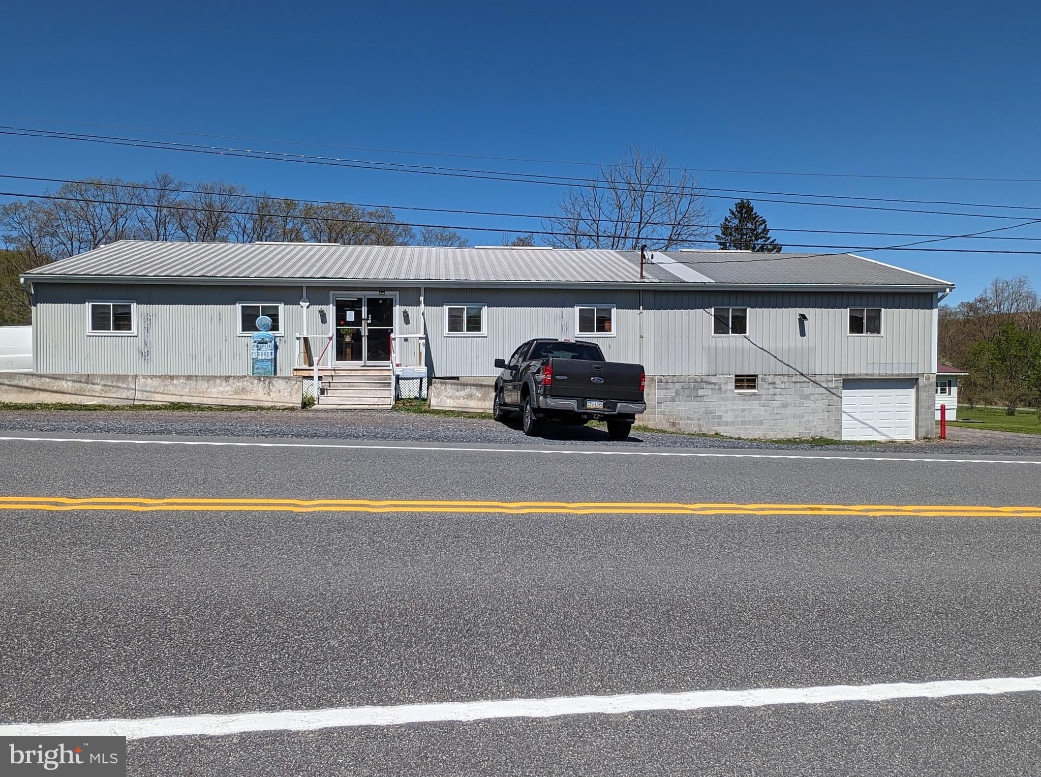 9106 LINCOLN HIGHWAY