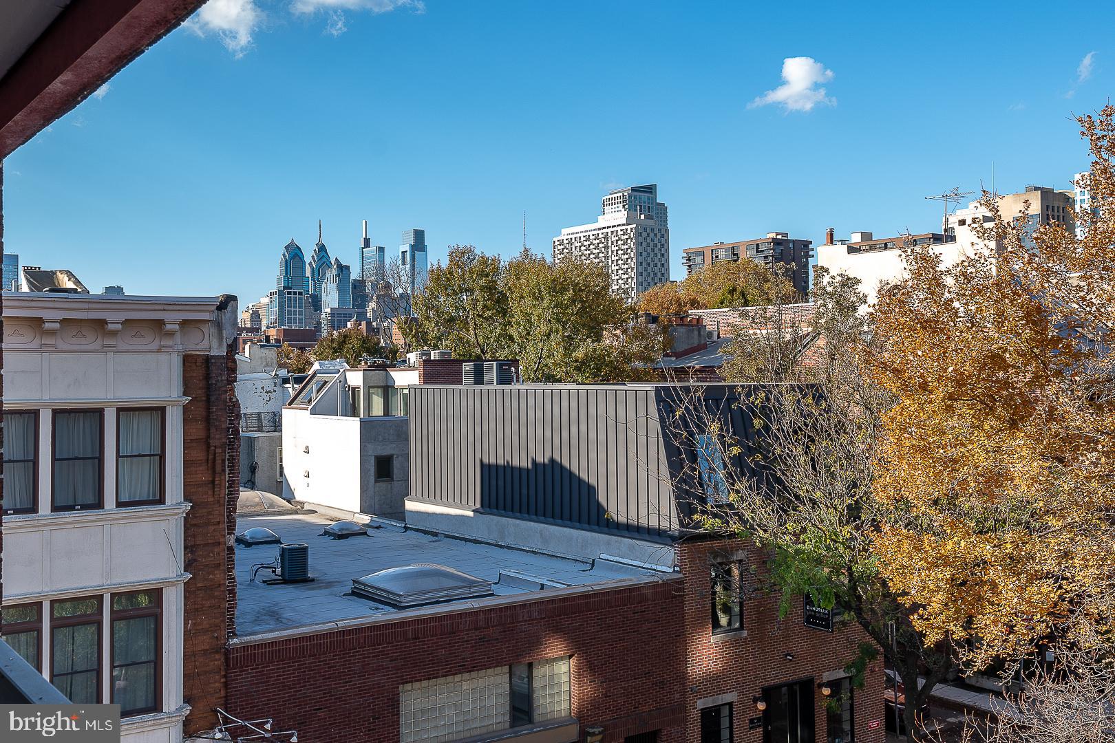 ABBOTTS SQUARE - Residential