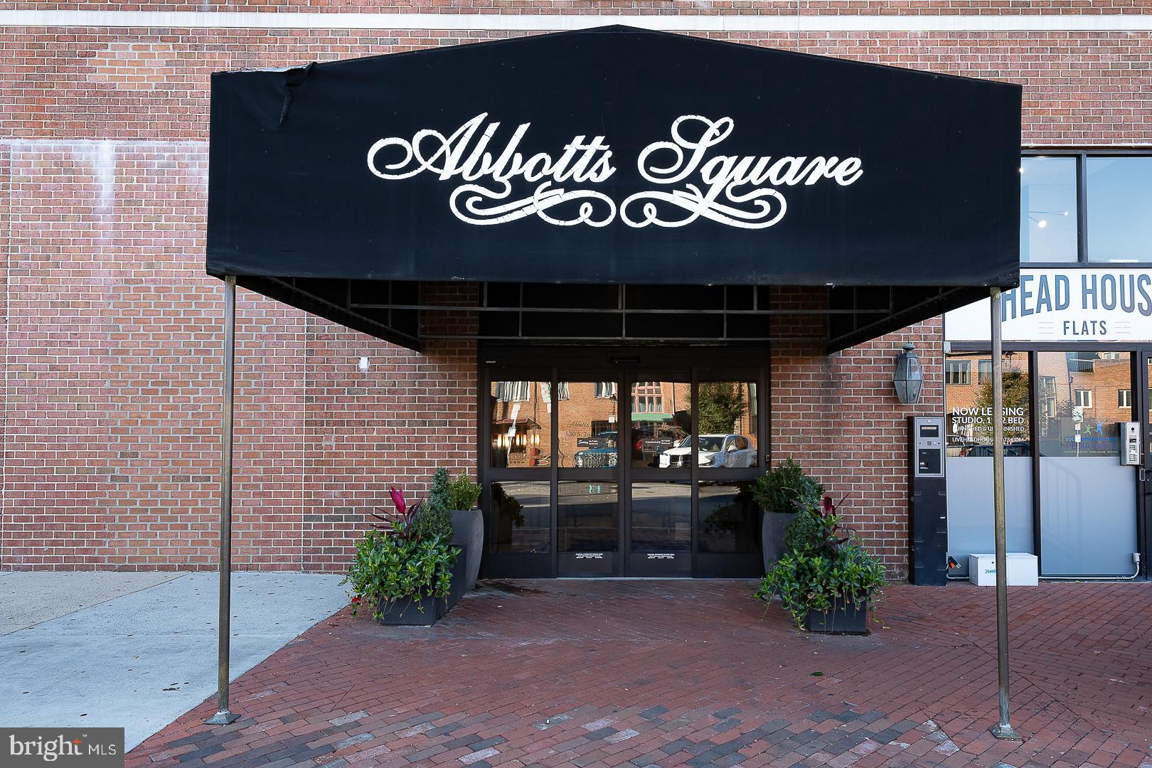 ABBOTTS SQUARE - Residential