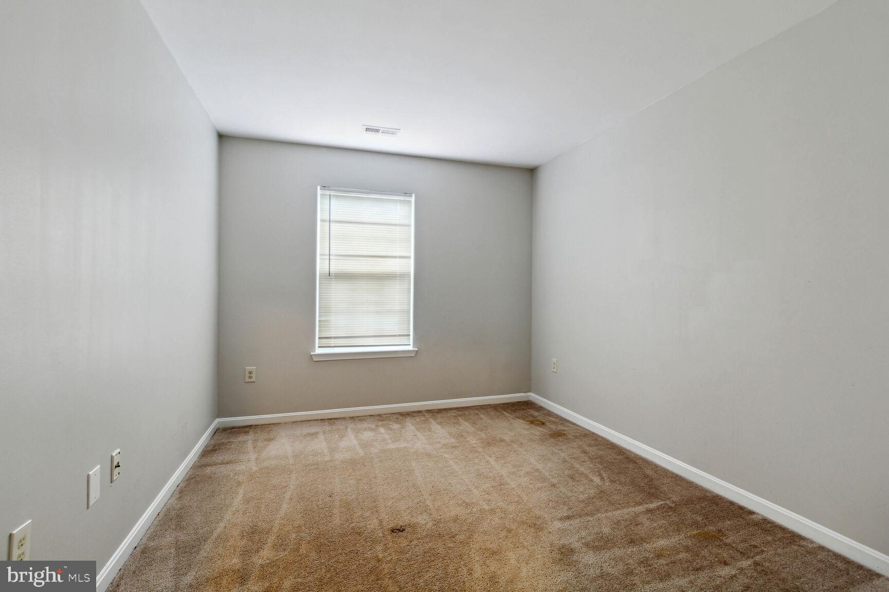 ENCLAVE AT SEVEN OAKS - Residential Lease