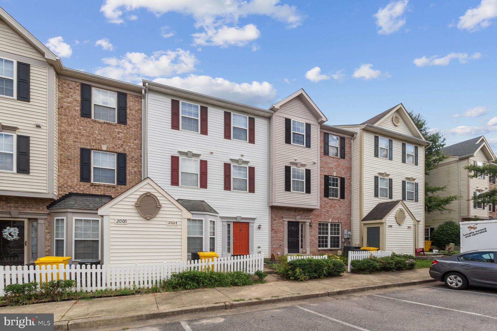 ENCLAVE AT SEVEN OAKS - Residential Lease