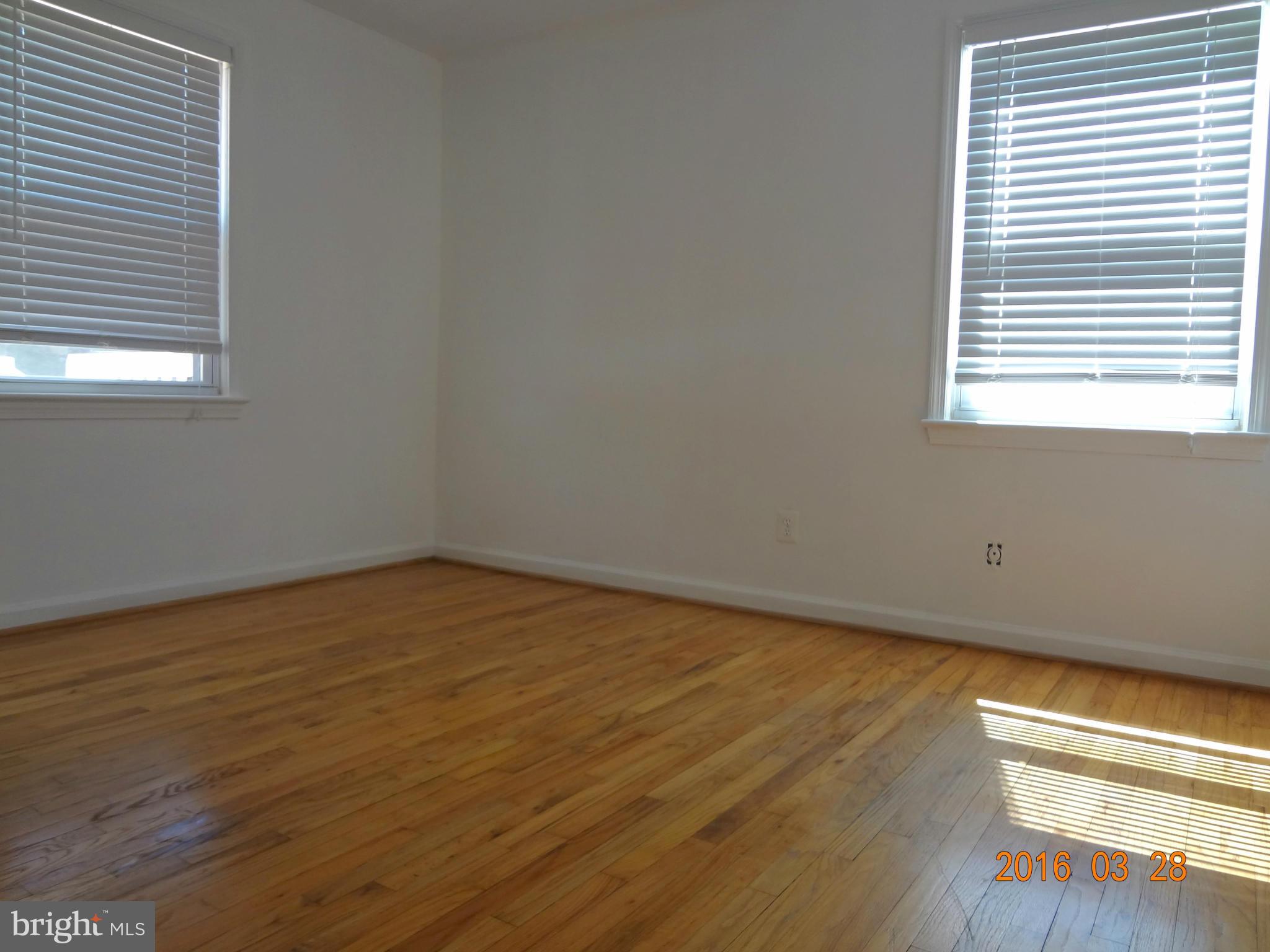 WHEATON HILLS - Residential