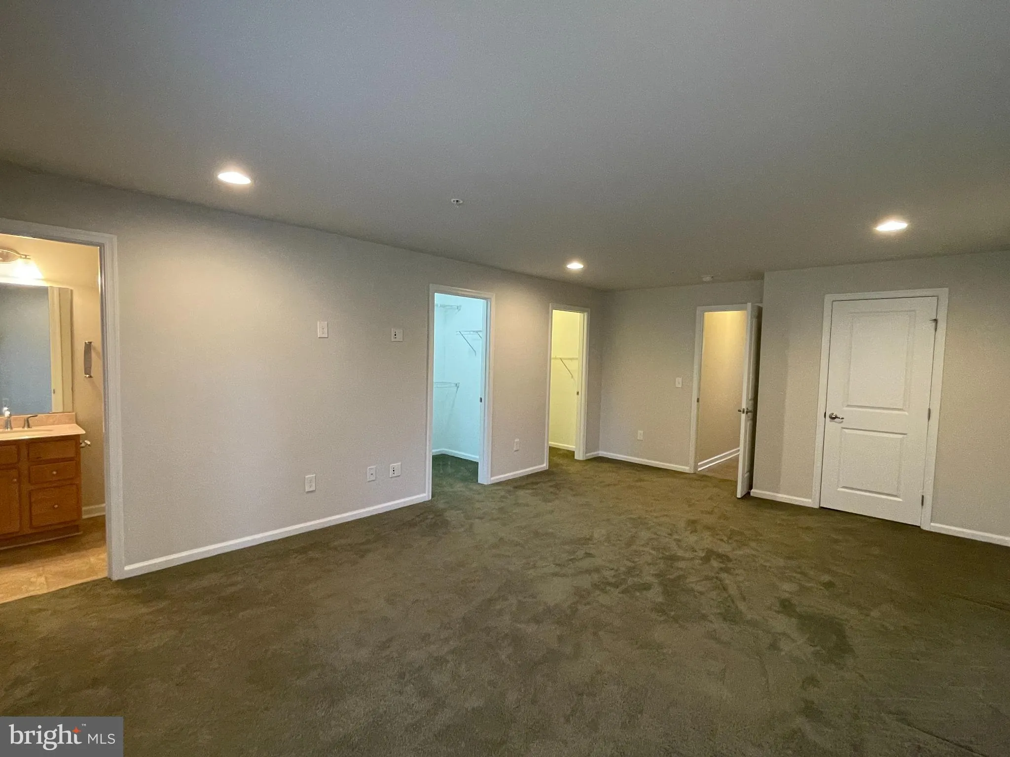 Wyncote, Pennsylvania 19095, United States, 4 Bedrooms Bedrooms, ,4 BathroomsBathrooms,Residential,Active,90541