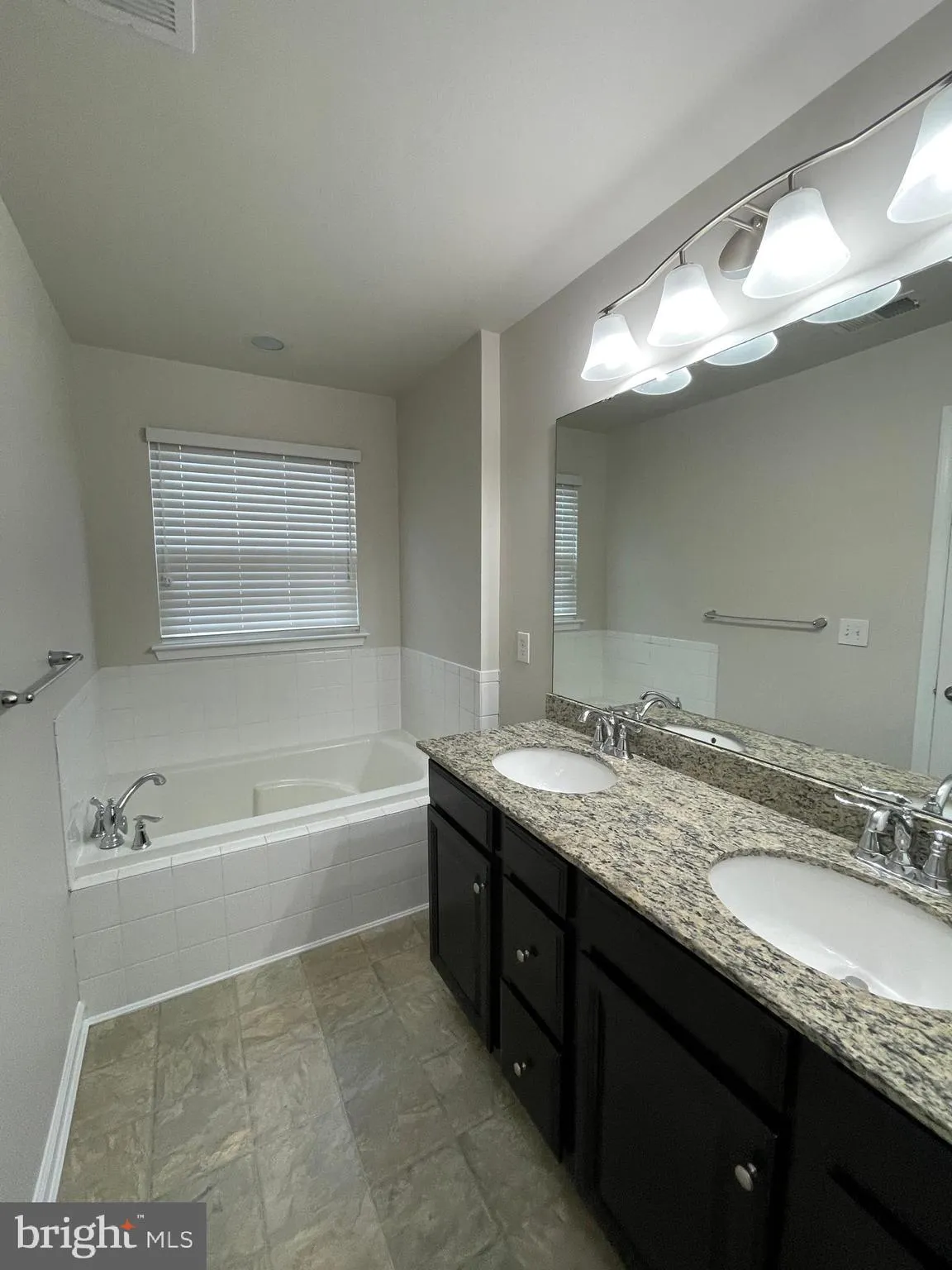 Wyncote, Pennsylvania 19095, United States, 4 Bedrooms Bedrooms, ,4 BathroomsBathrooms,Residential,Active,90541