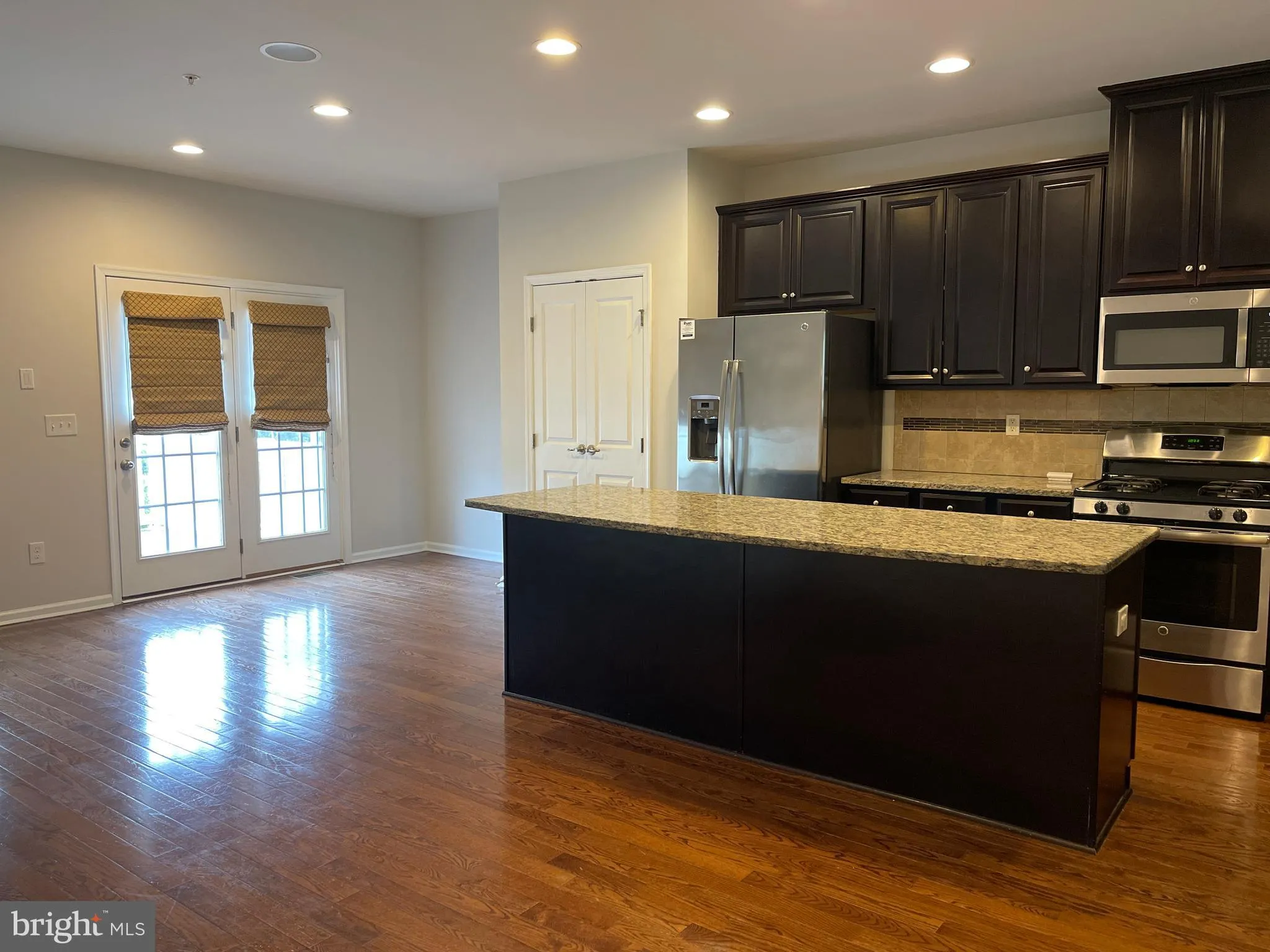 Wyncote, Pennsylvania 19095, United States, 4 Bedrooms Bedrooms, ,4 BathroomsBathrooms,Residential,Active,90541