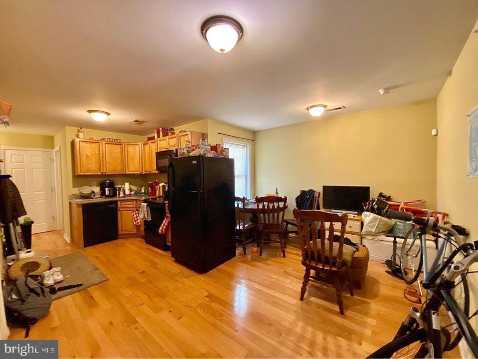 1723 N 17TH STREET 4