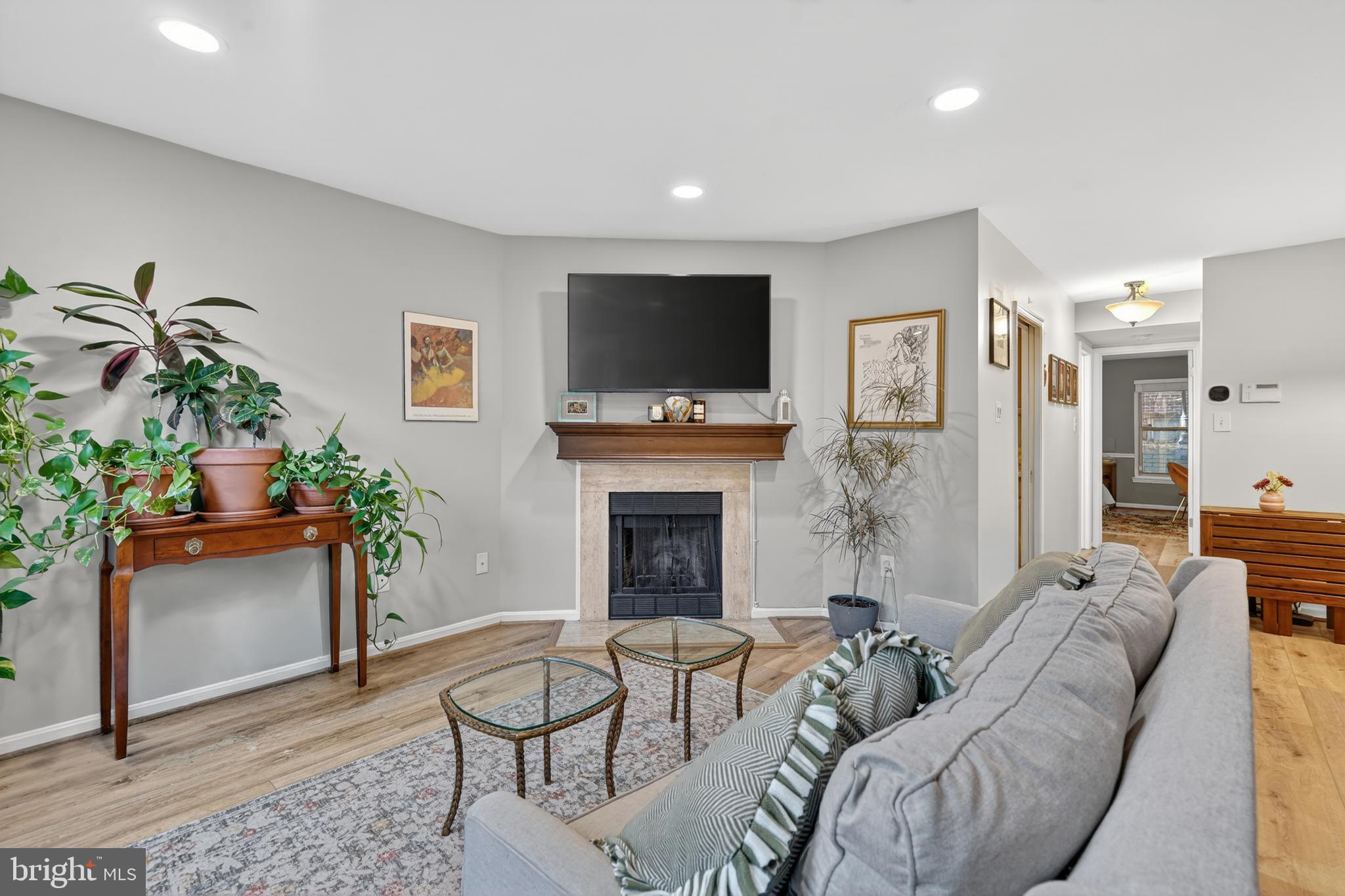 29 14TH STREET NE 29