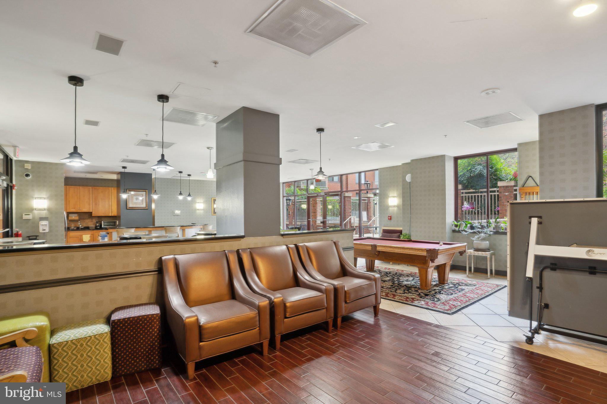 RESIDENCES AT STATION SQUARE - Residential