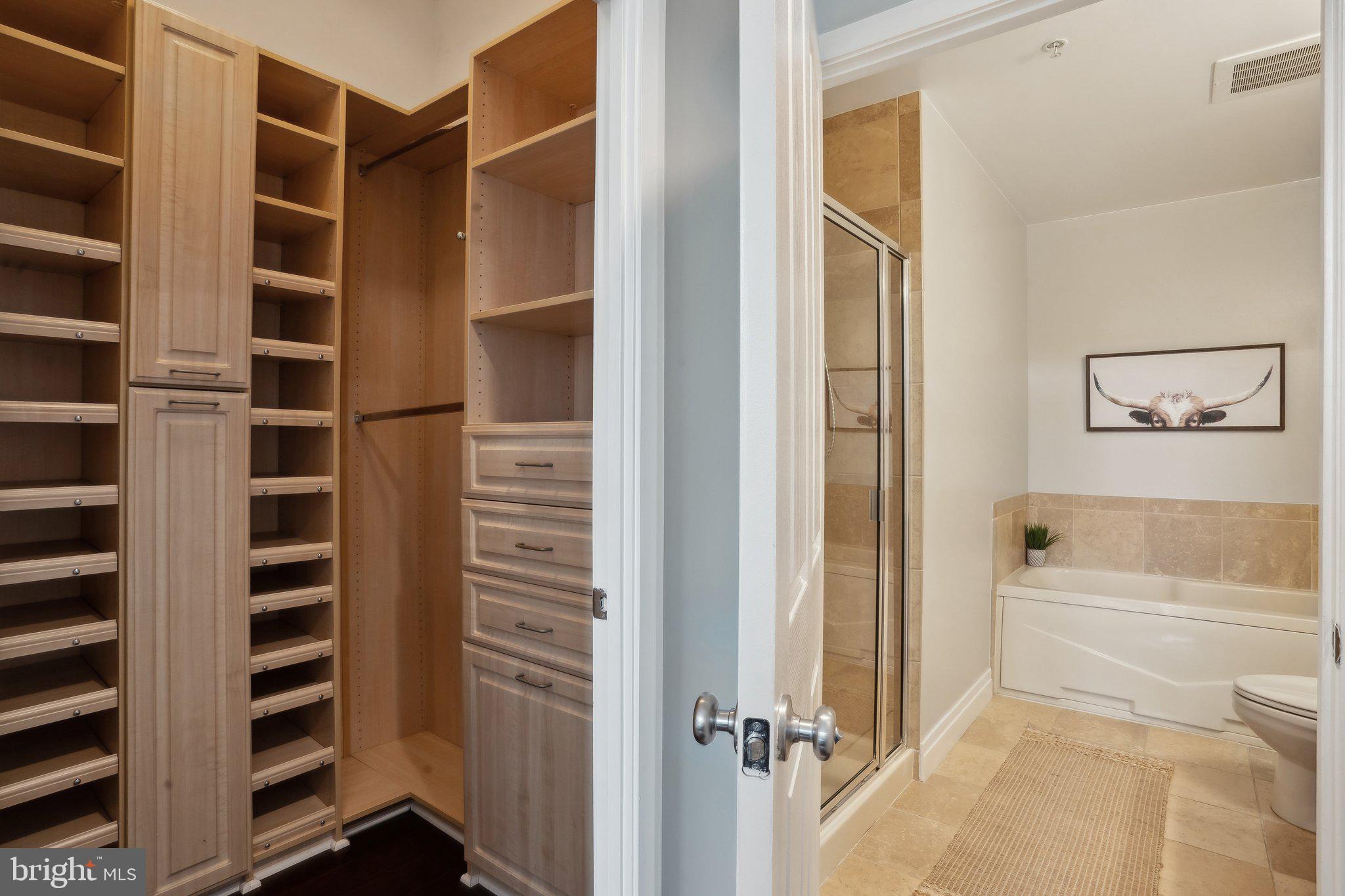 RESIDENCES AT STATION SQUARE - Residential