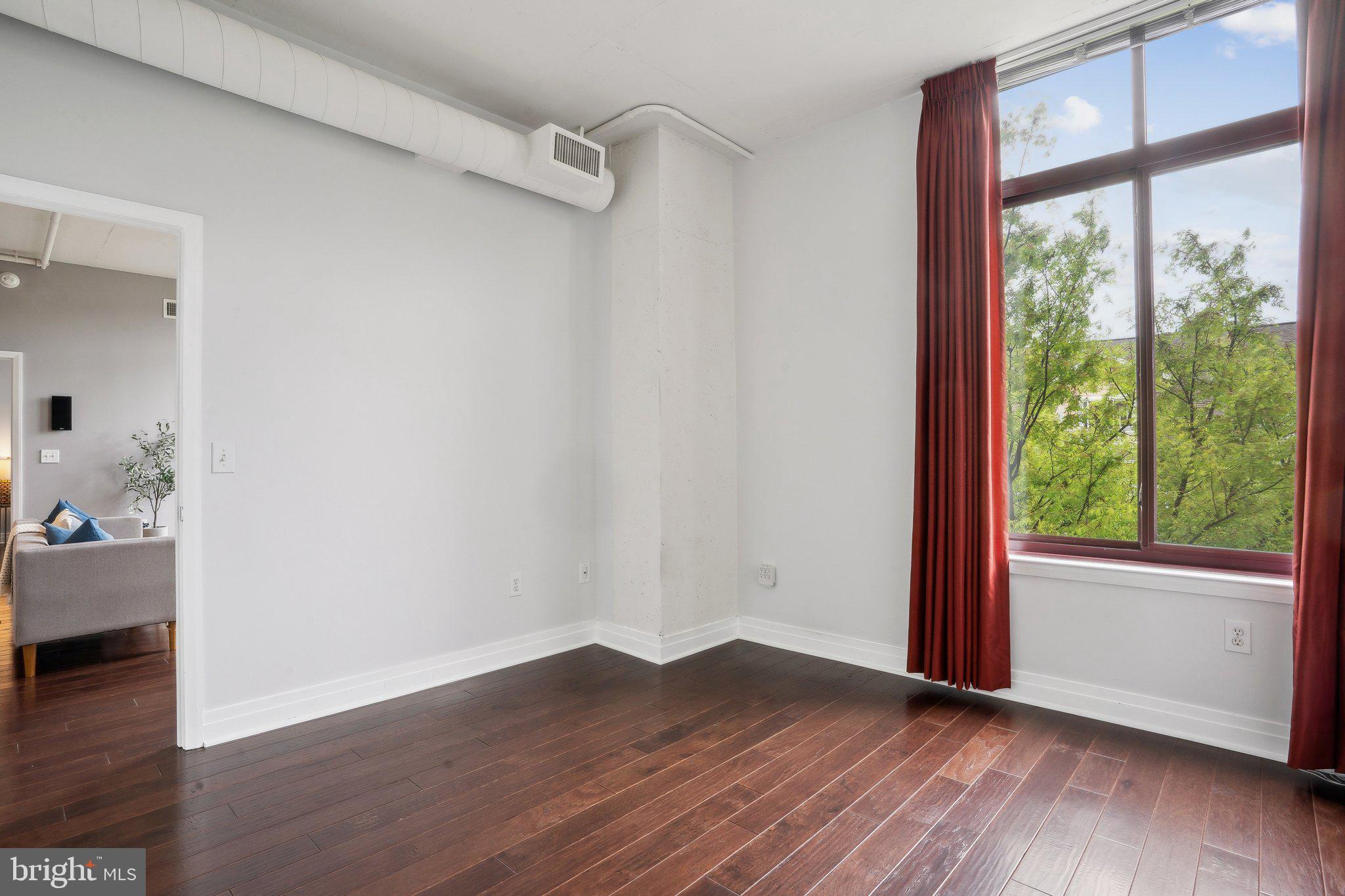 RESIDENCES AT STATION SQUARE - Residential