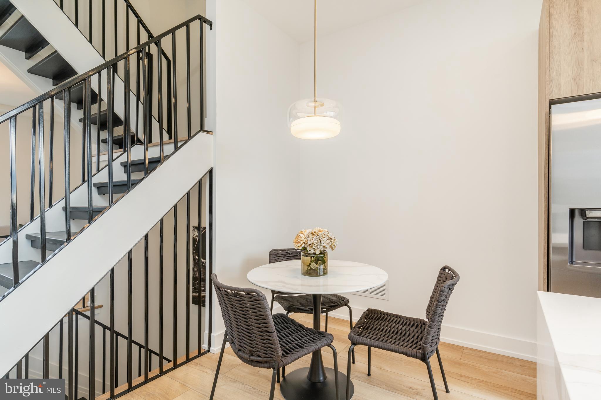 PORT RICHMOND - Residential