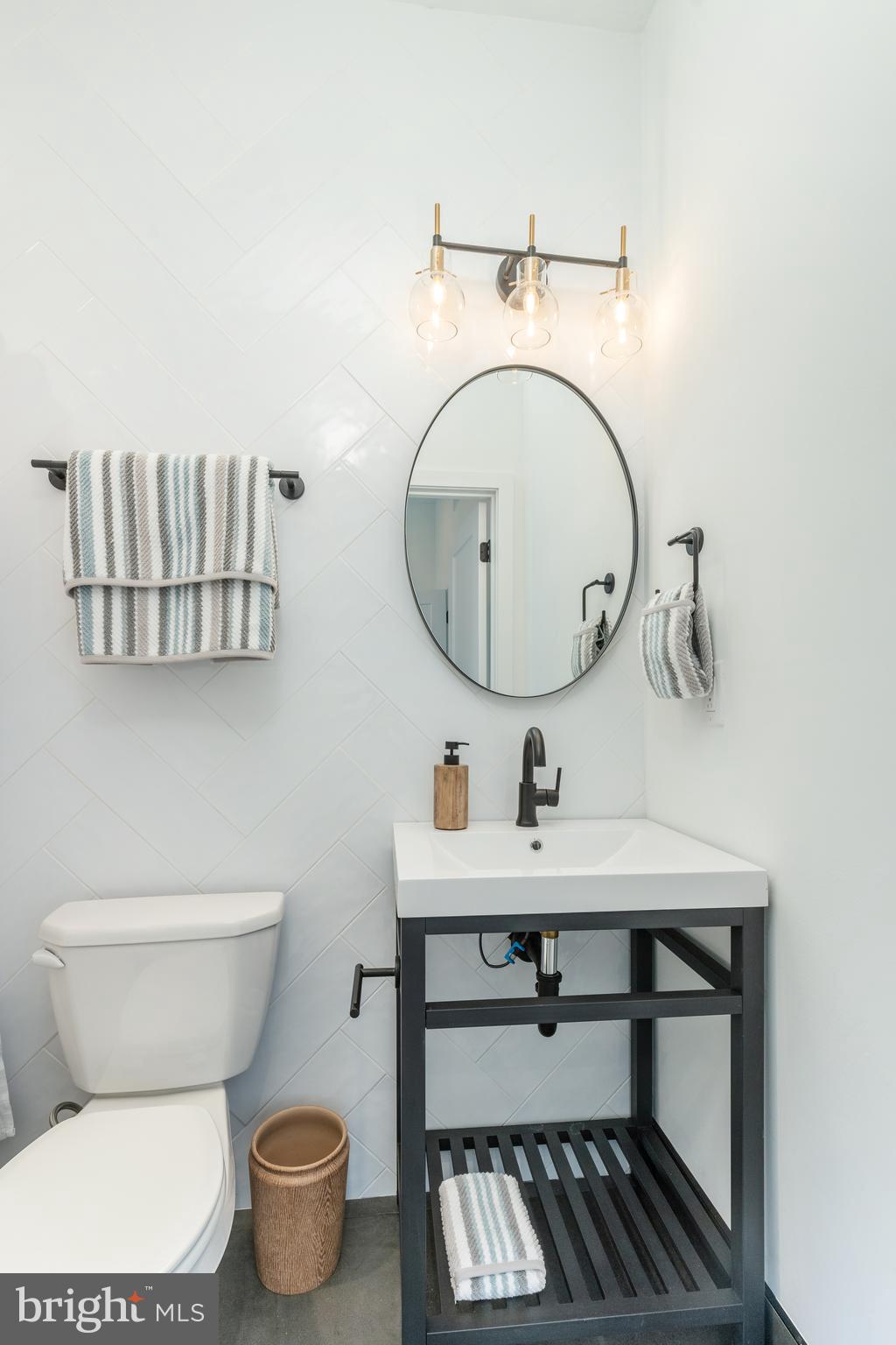 PORT RICHMOND - Residential