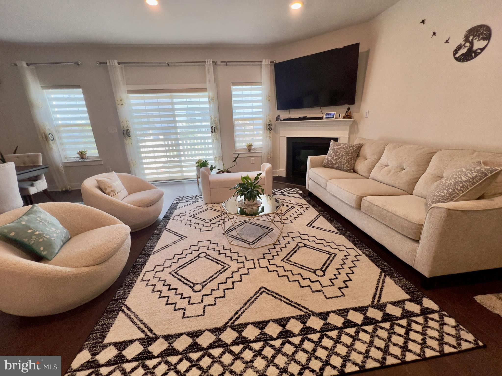 LOCHIEL FARM - Residential Lease