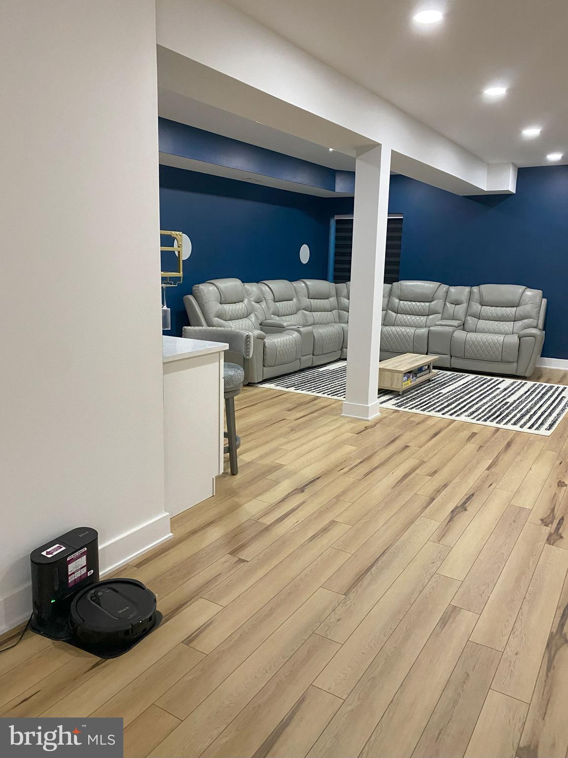 LOCHIEL FARM - Residential Lease